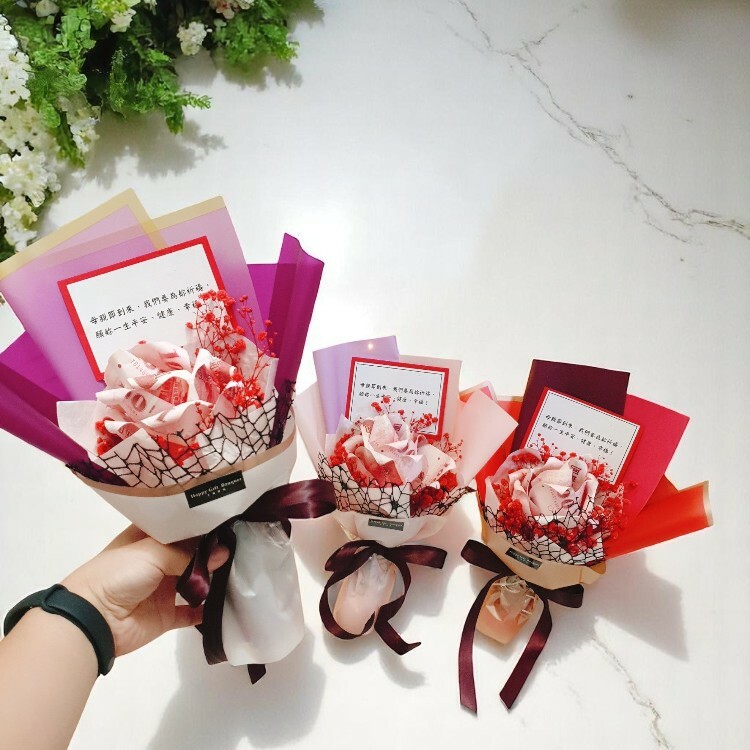 粉紅色玫瑰6張鈔票花束,有錢花束,Red single rose bouquet of  6 banknotes, money bouquet