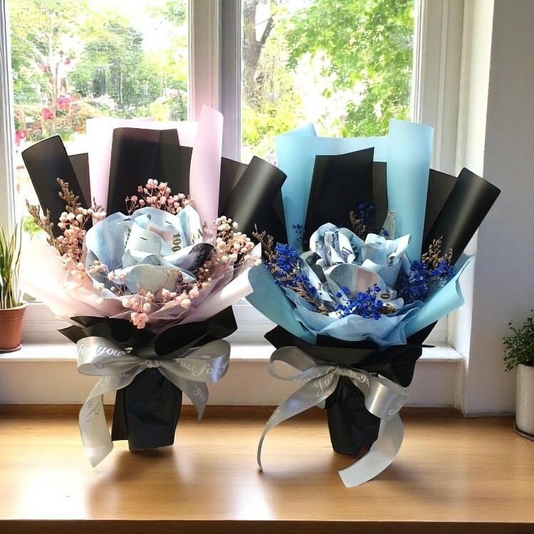 6張千元鈔票花束,黑色粉色藍色包裝,6 thousand dollar bills bouquet, black, pink and blue packaging