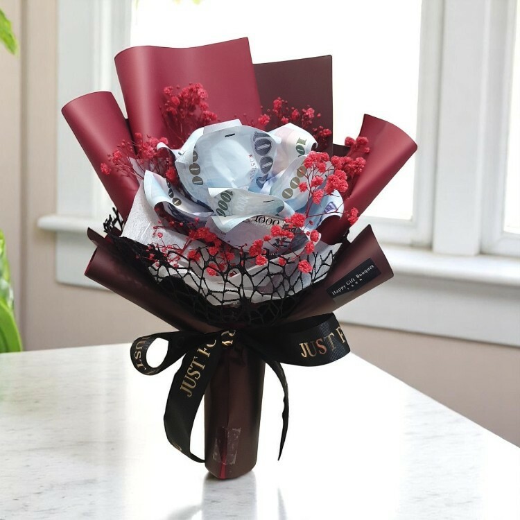 紅色單朵玫瑰千元6張鈔票花束,有錢花束,Red single rose bouquet of 3 and 6 banknotes, money bouquet