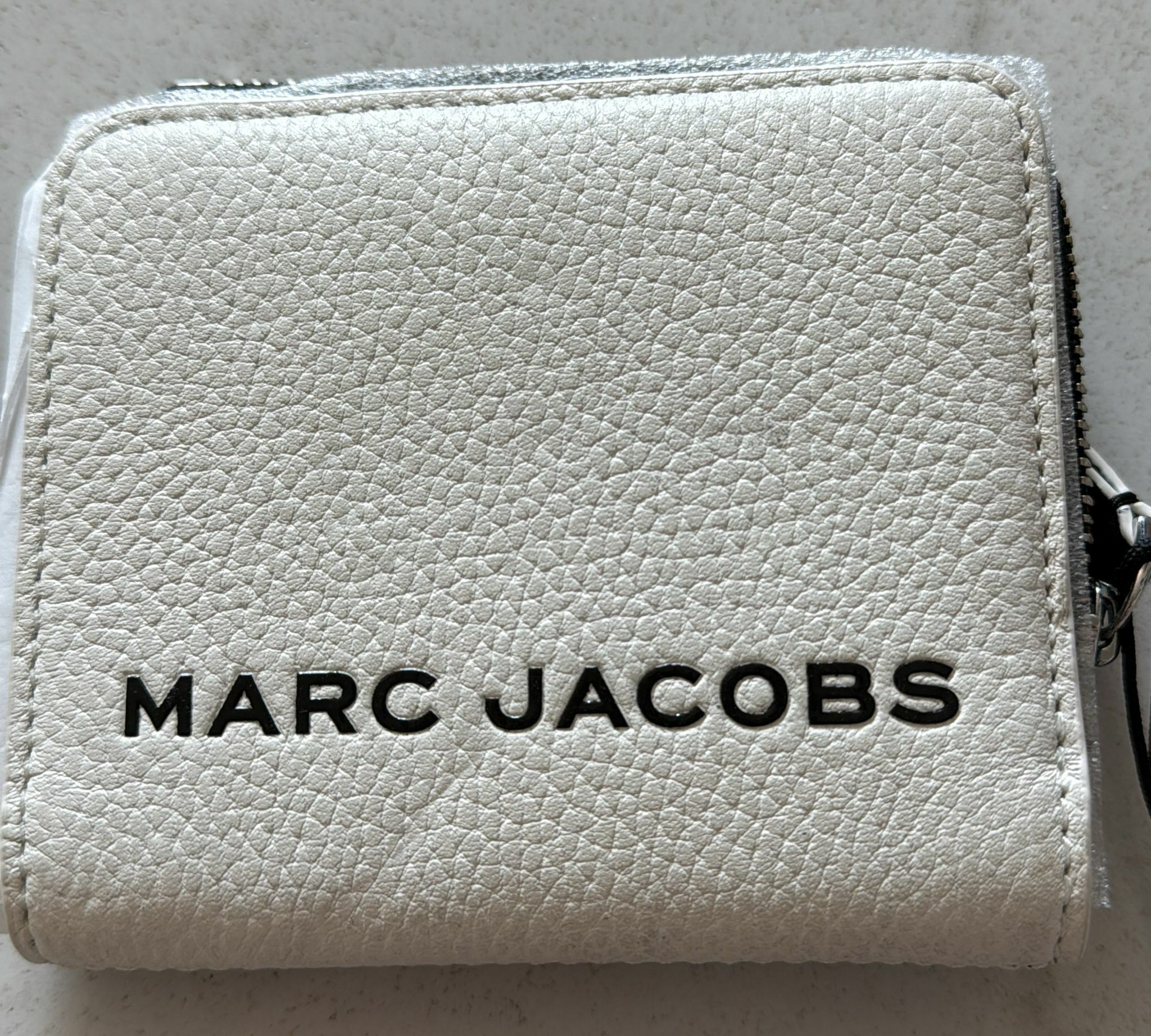 Cd5985**
