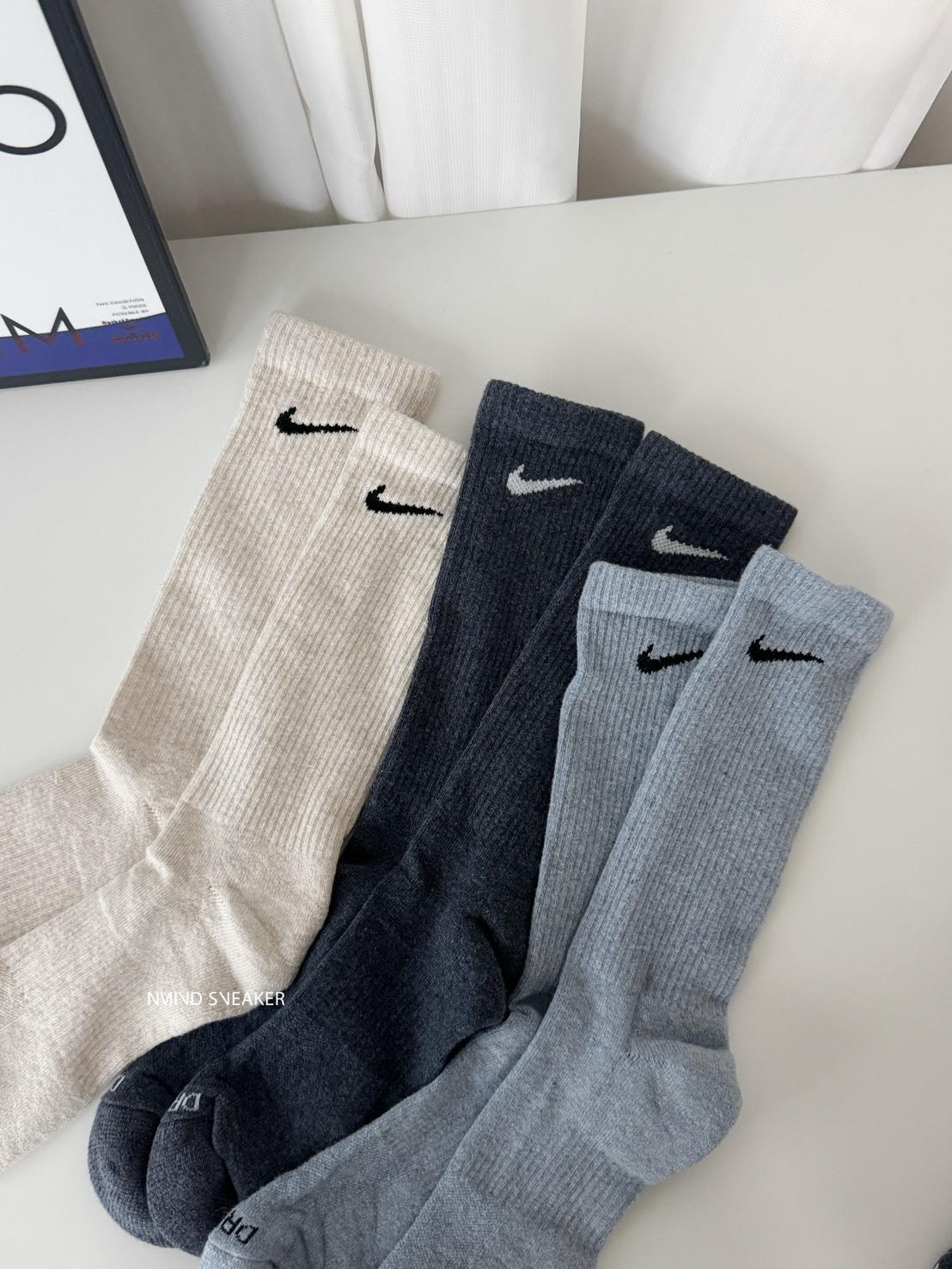 <快速出貨🌁> Nike 霧藍日常 中筒襪