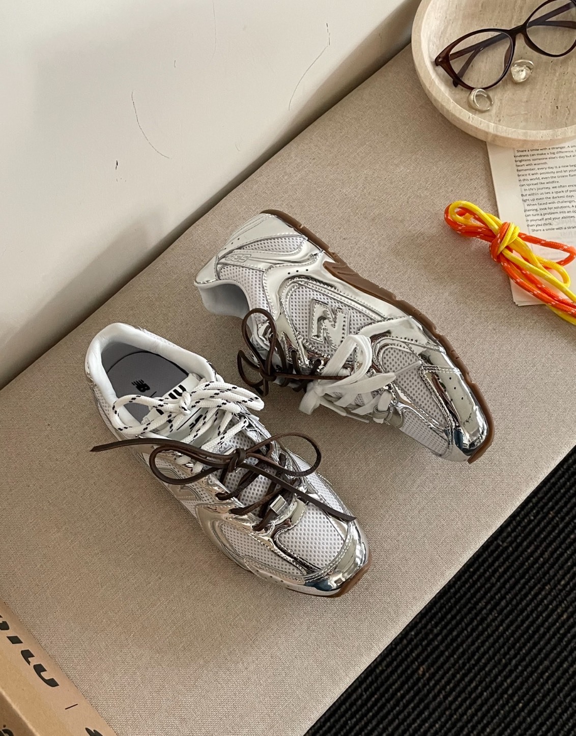 New Balance x Miu Miu 新年聯名 530 SL 銀色女鞋