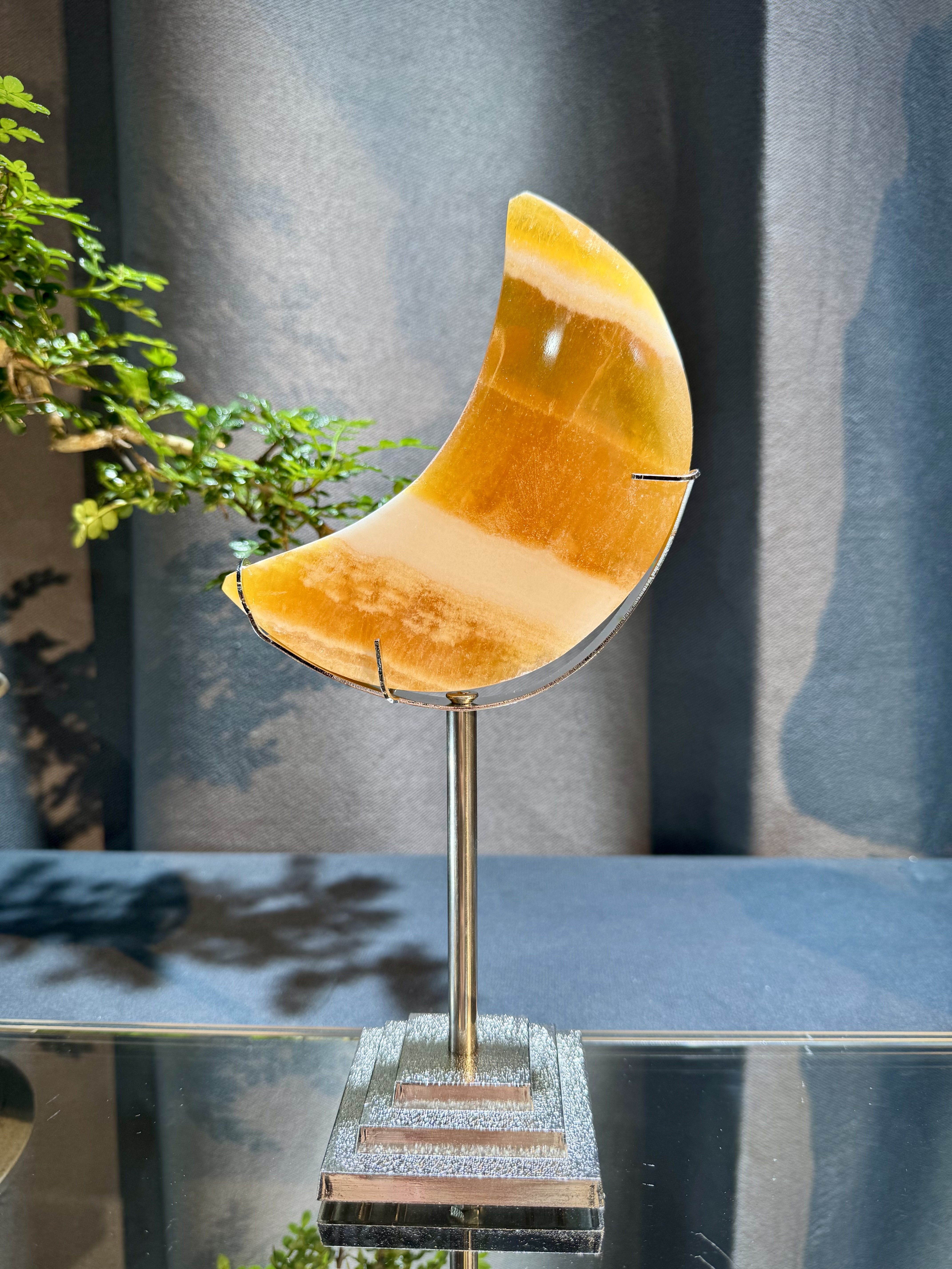 千層方解石月亮擺件 8308