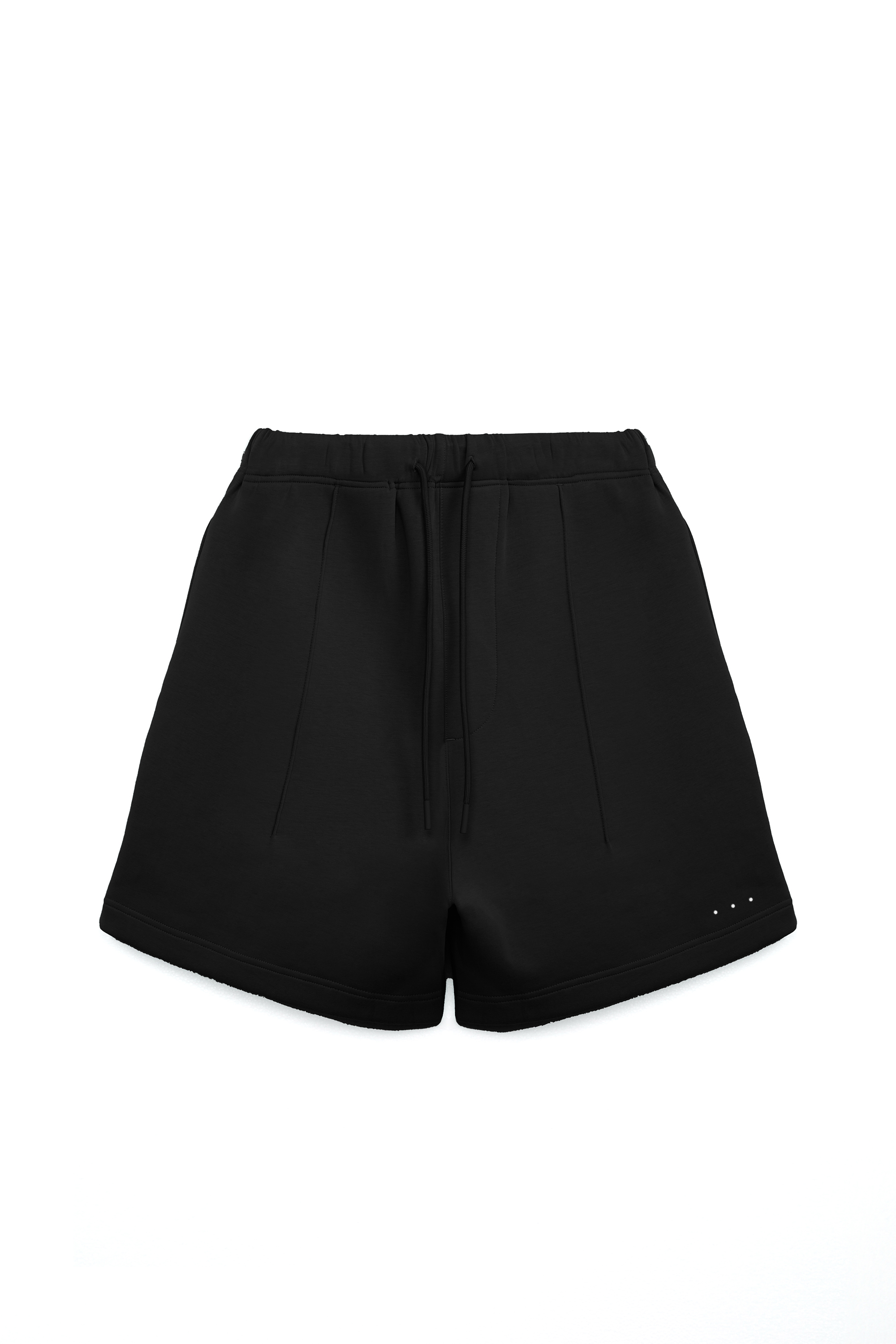 Liquid Tri-dots Shorts冰膚液態棉抓褶短褲-暗夜黑