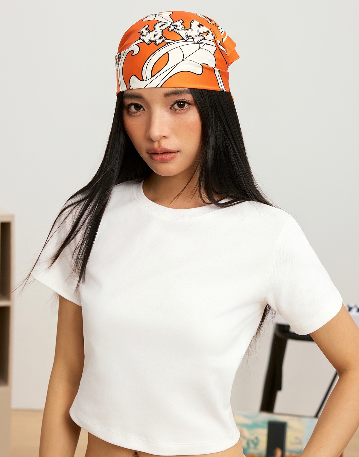 STK SmallTownKid Baroque Cross Square Scarf