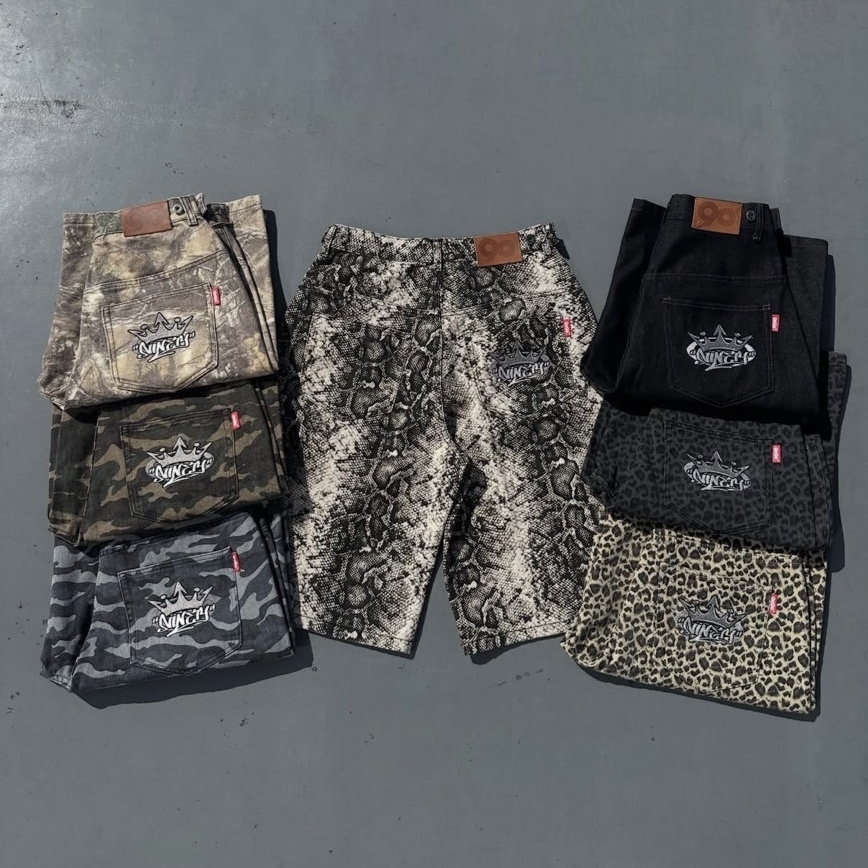 9090 King Logo Assort Buggy Jorts 皇冠標誌 膝下 牛仔短褲 NN1944
