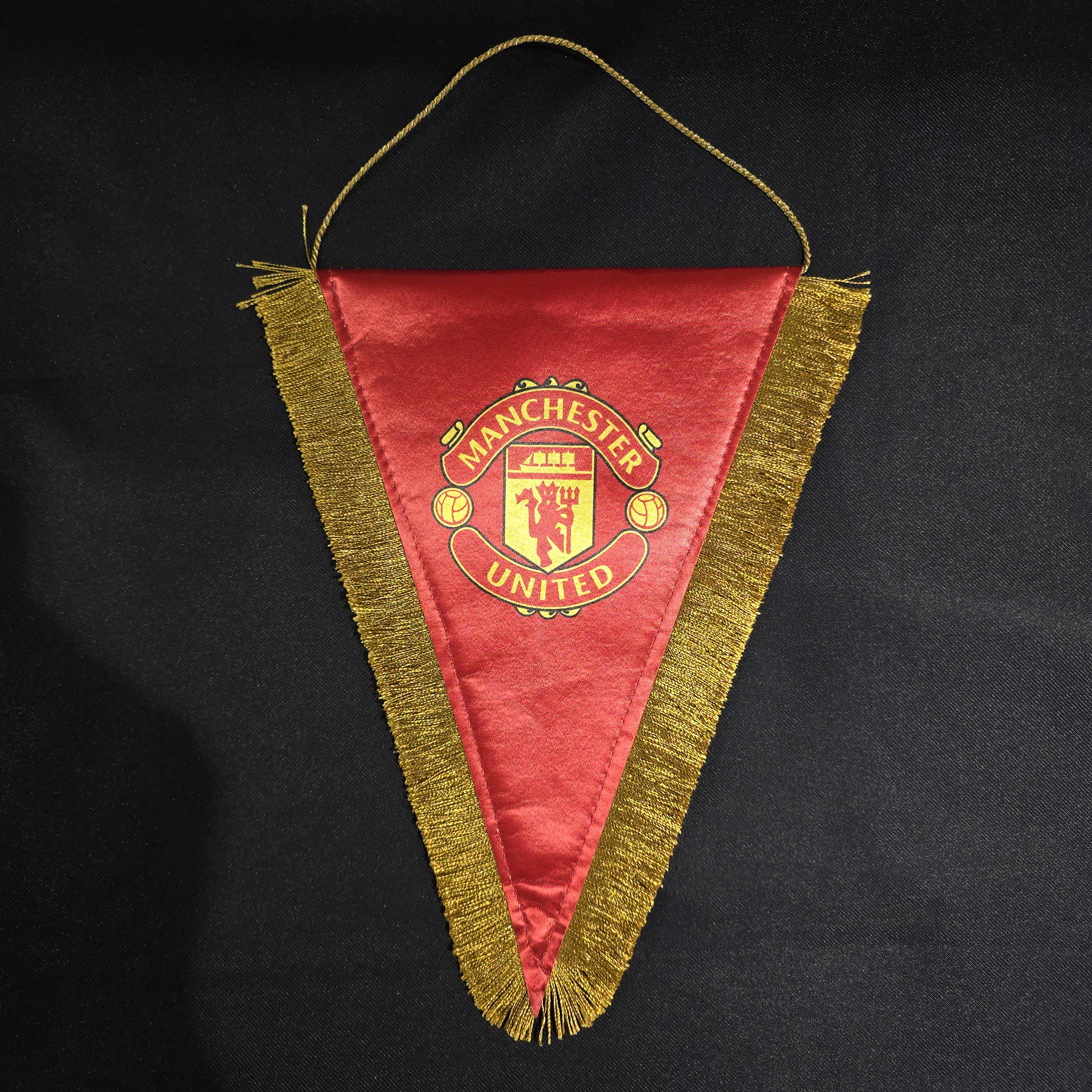 曼聯紅金色三角形錦旗