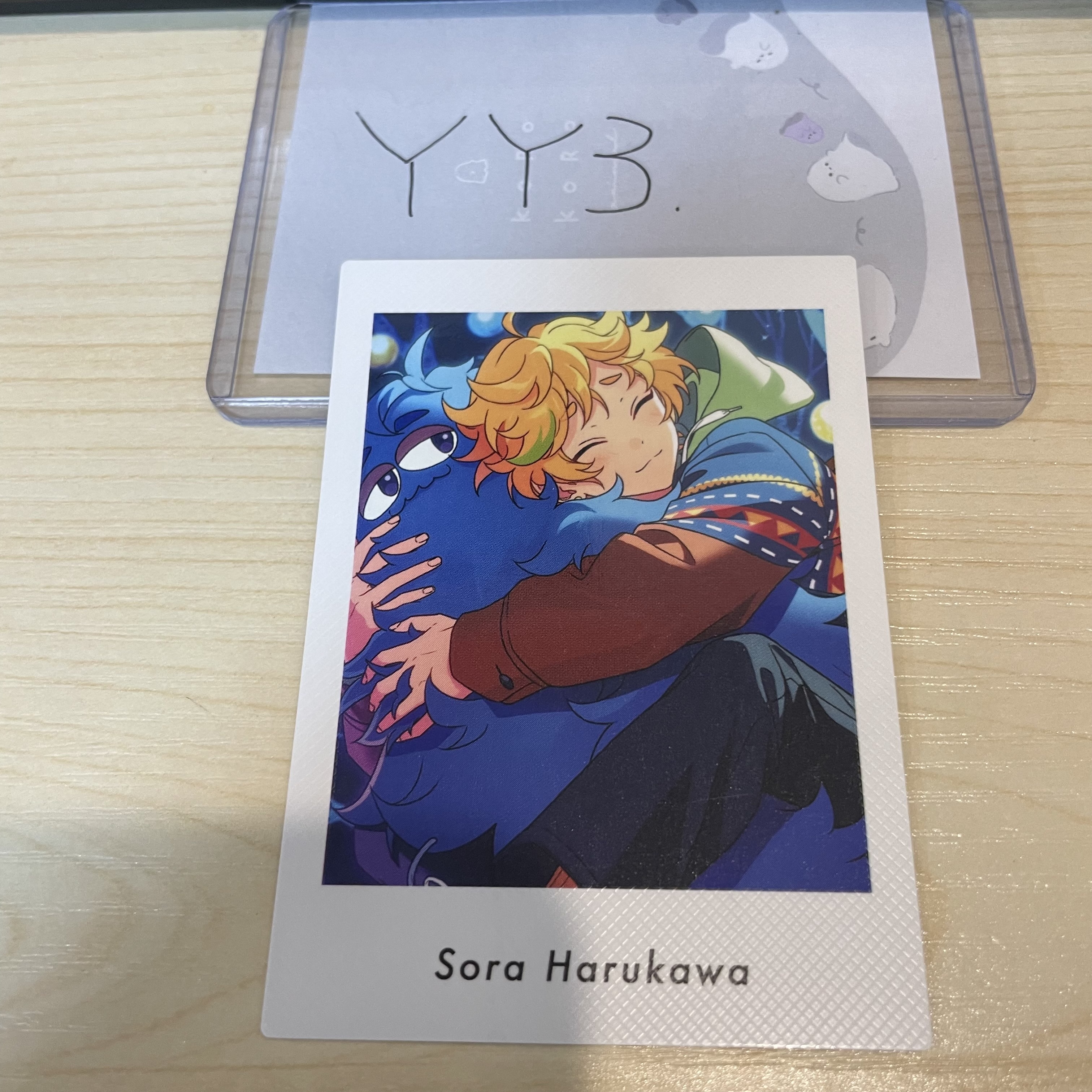 ES 宙 拍立得 #YY3