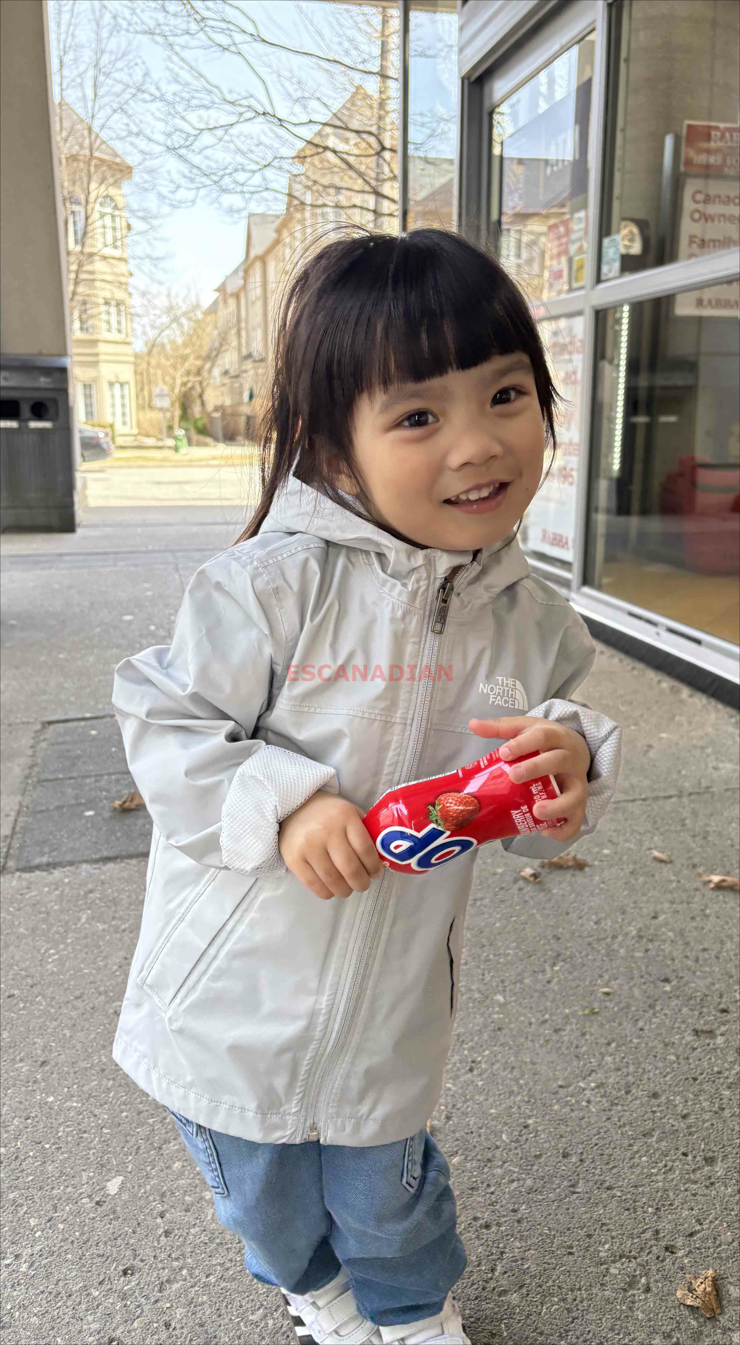 THE NORTH FACE 小童裝 Blue Mesa系列 防風 防水 反光 內網眼 連帽 風衣外套 (2色)