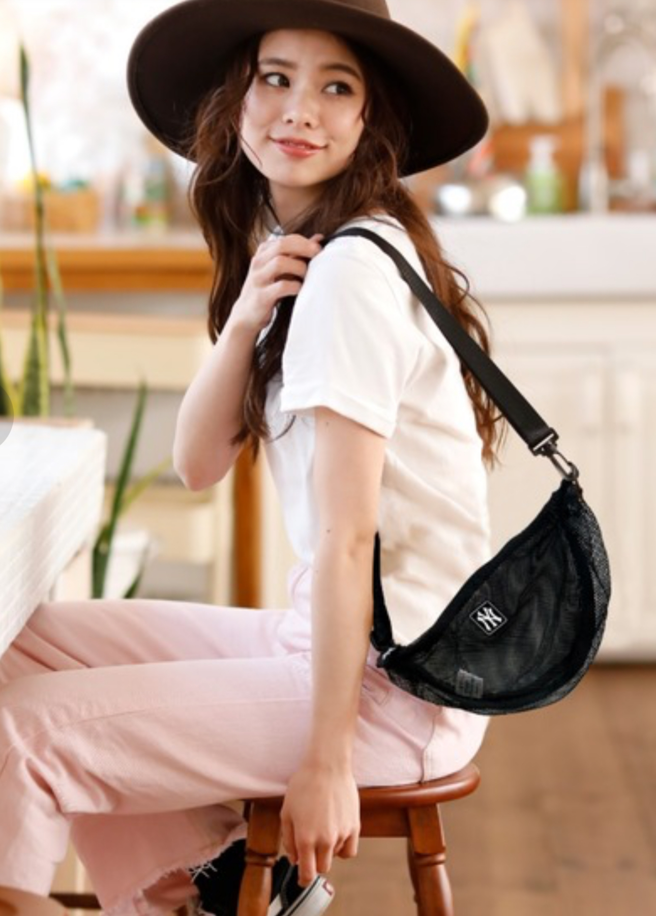 【預購】J0421901 MLB 斜肩包 2種顏色網