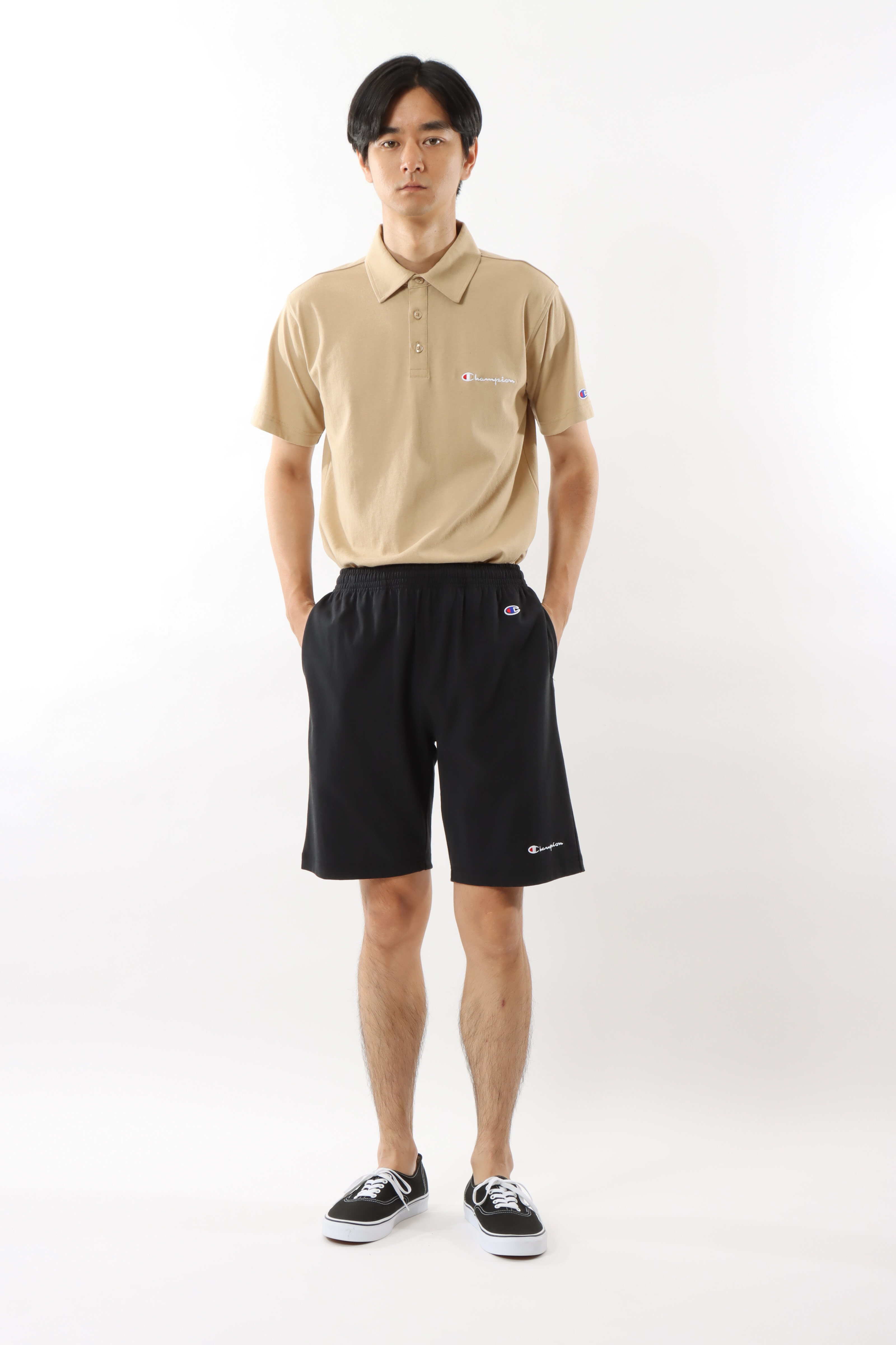 男款-BASIC 刺繡草寫LOGO 短褲-黑色（C3-X518-090）