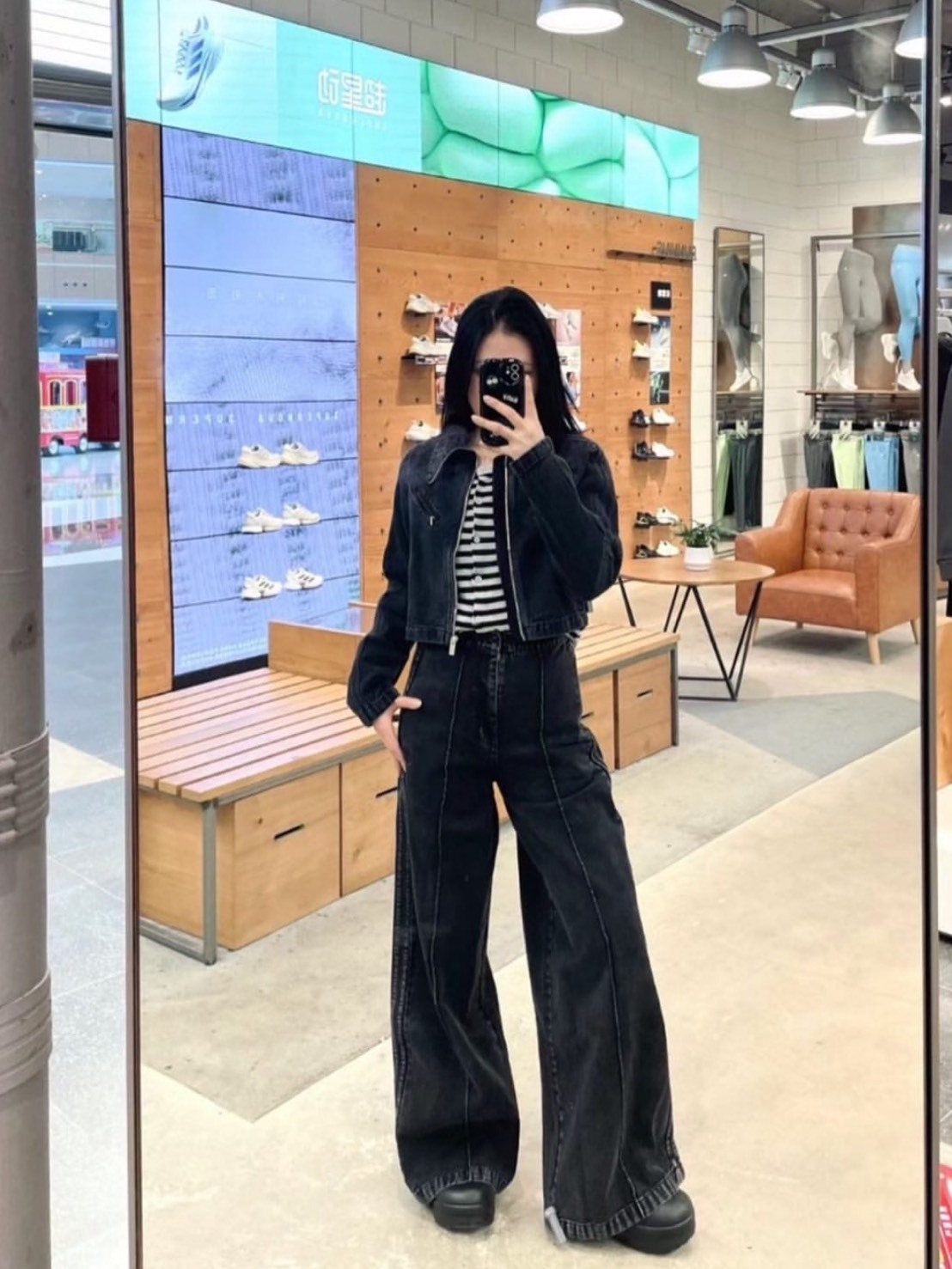 ADIDAS MONTREAL JEANS 水洗闊腿牛仔長褲