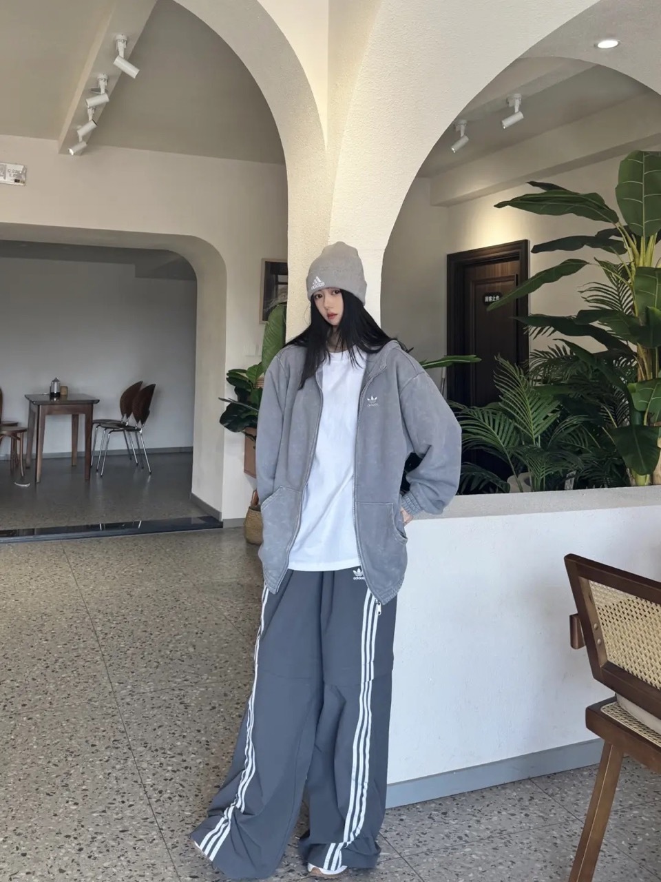 ADIDAS ORIGINALS 復古做舊 連帽外套 寬鬆 女款 水洗灰 IY8039 黑灰 JJ0331 / 預購