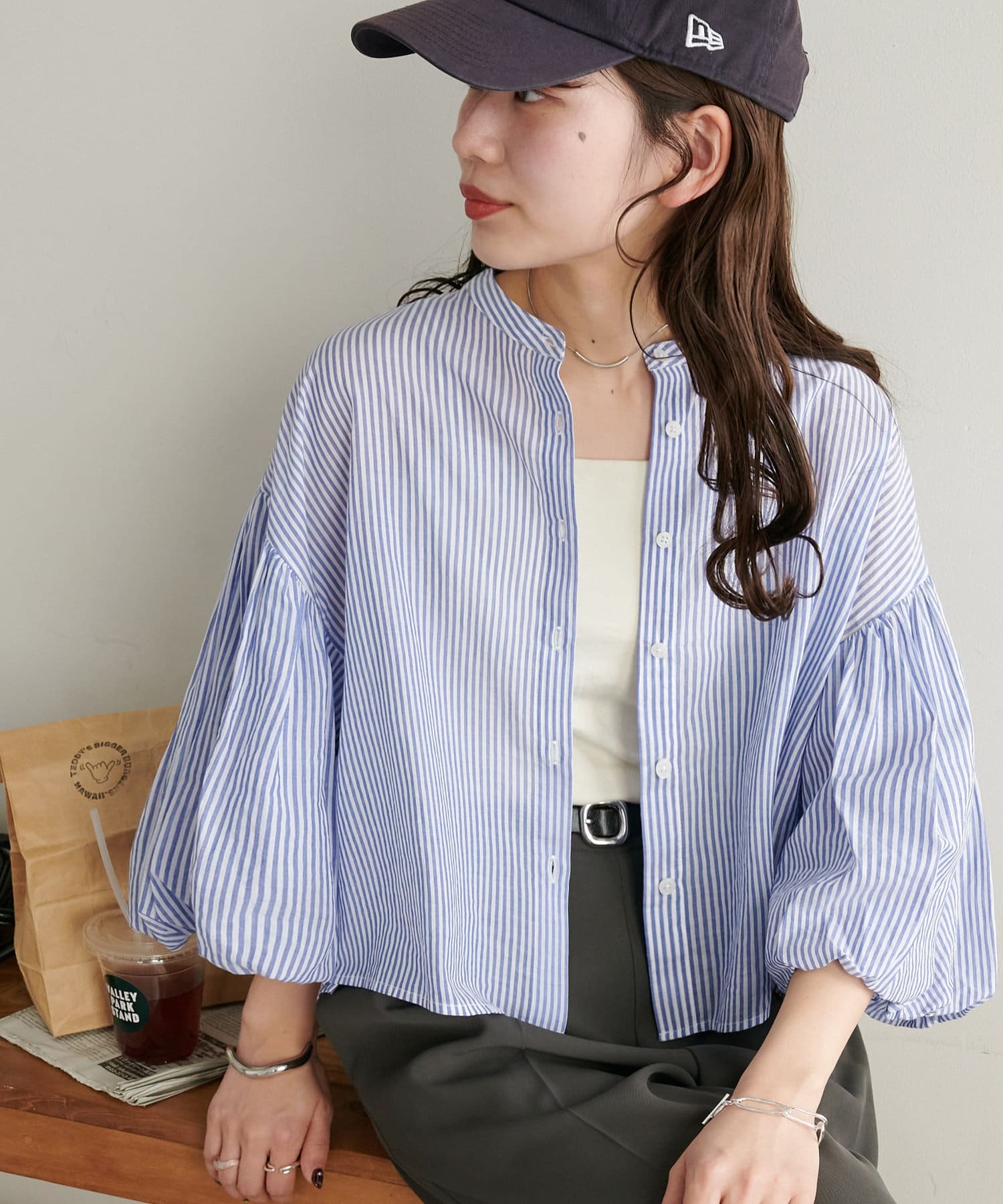 DISCOAT(ディスコート)  コットンシアー袖バルーンブラウス5分袖《WEB限定カラーあり》深藍條紋（DCZ1051204A0002）