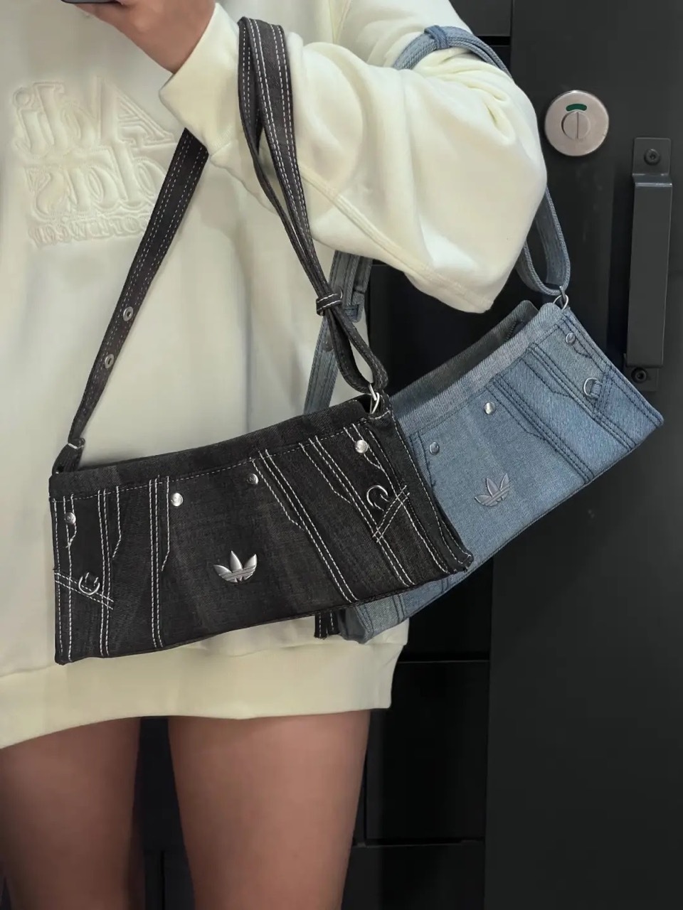 ADIDAS ORIGINALS 三葉草 丹寧 牛仔 外縫線 腋下包 手提包 單肩包 金屬LOGO 黑灰 JL7665 藍 JL7666 / 預購