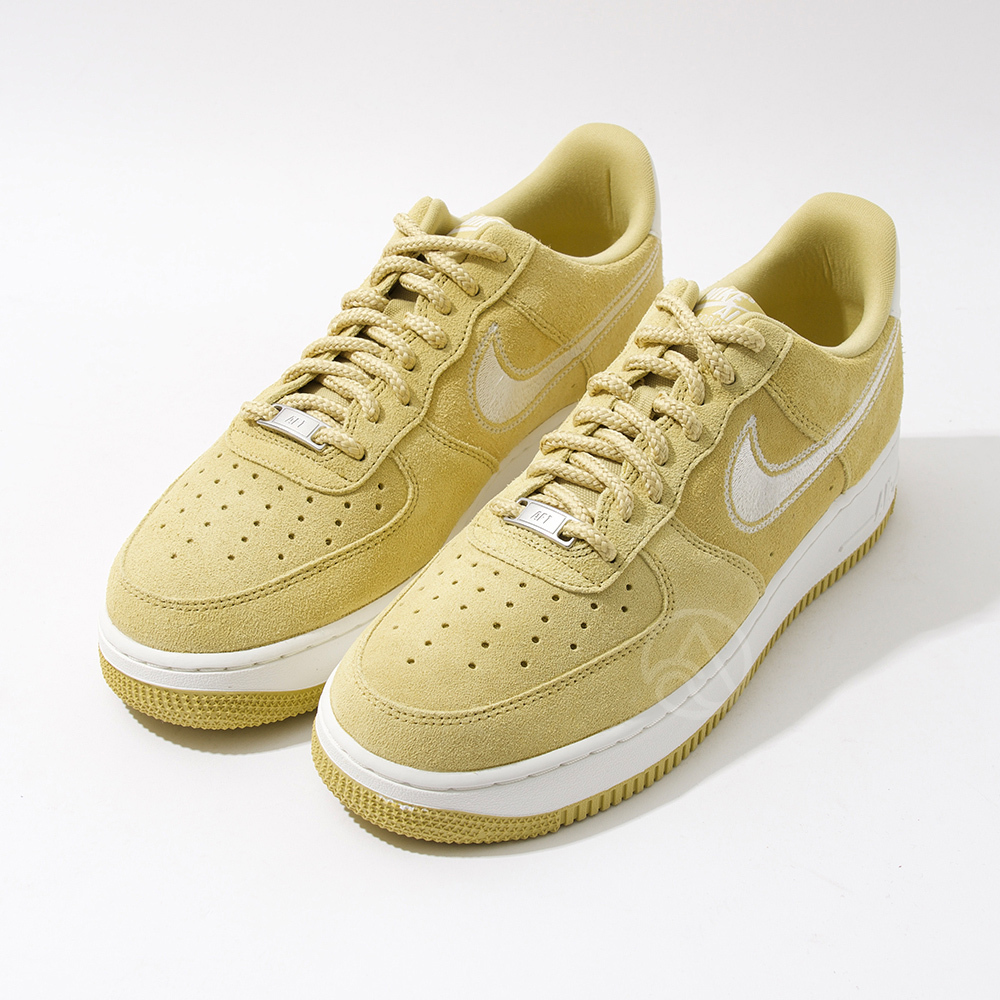 Nike Air Force 1'07 LV8 AF1 男款 黃色 休閒 運動 休閒鞋 HJ4465-700