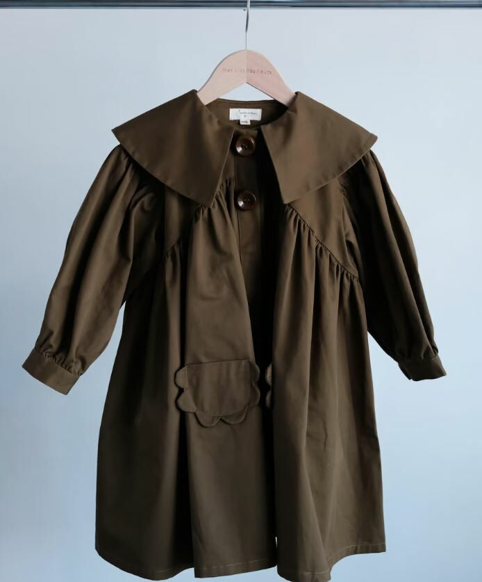 mes kids des fleurs 花朵口袋傘狀外套 trench coat-olive green