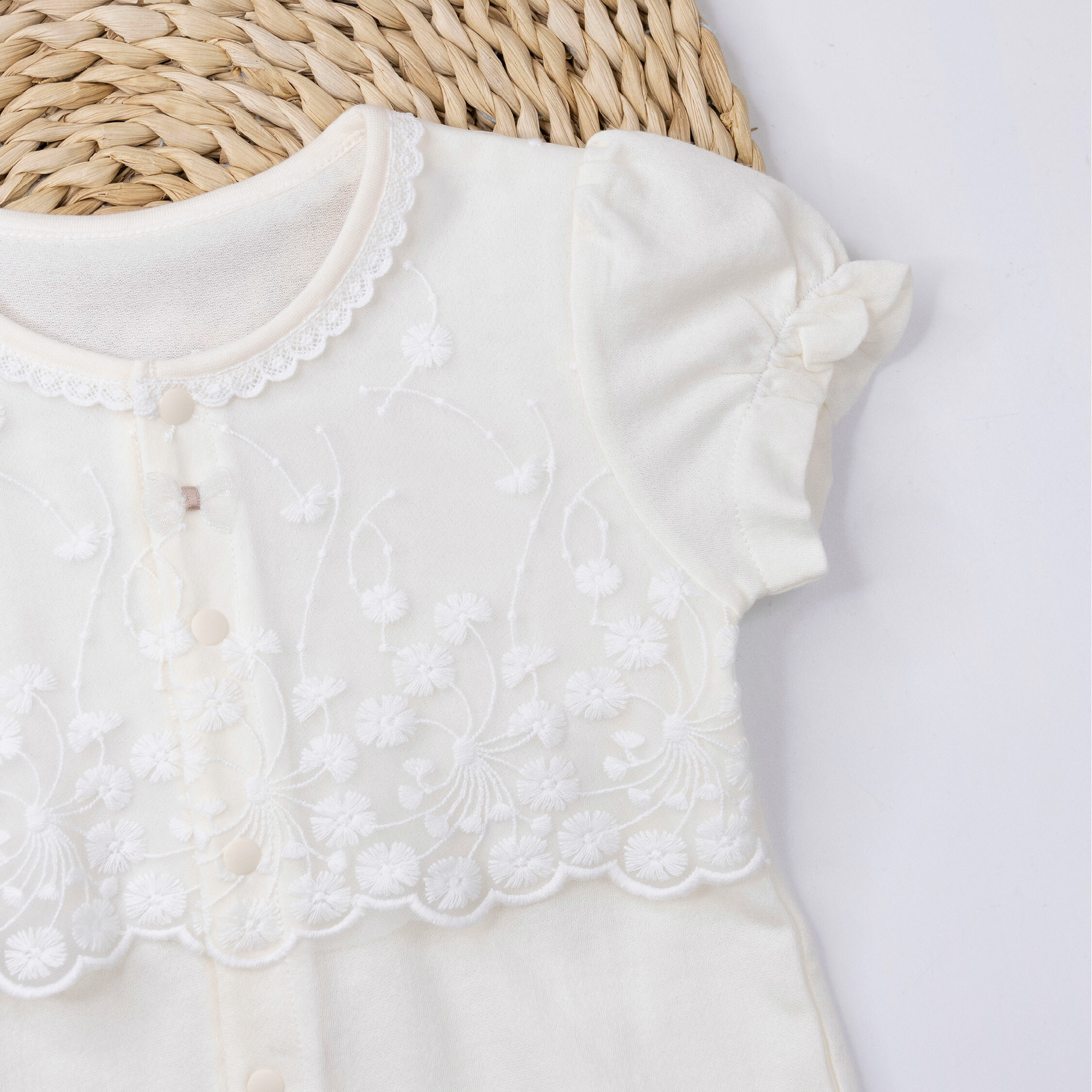 純淨系列【T0031】氣質花朵刺繡短袖連身衣＊二色