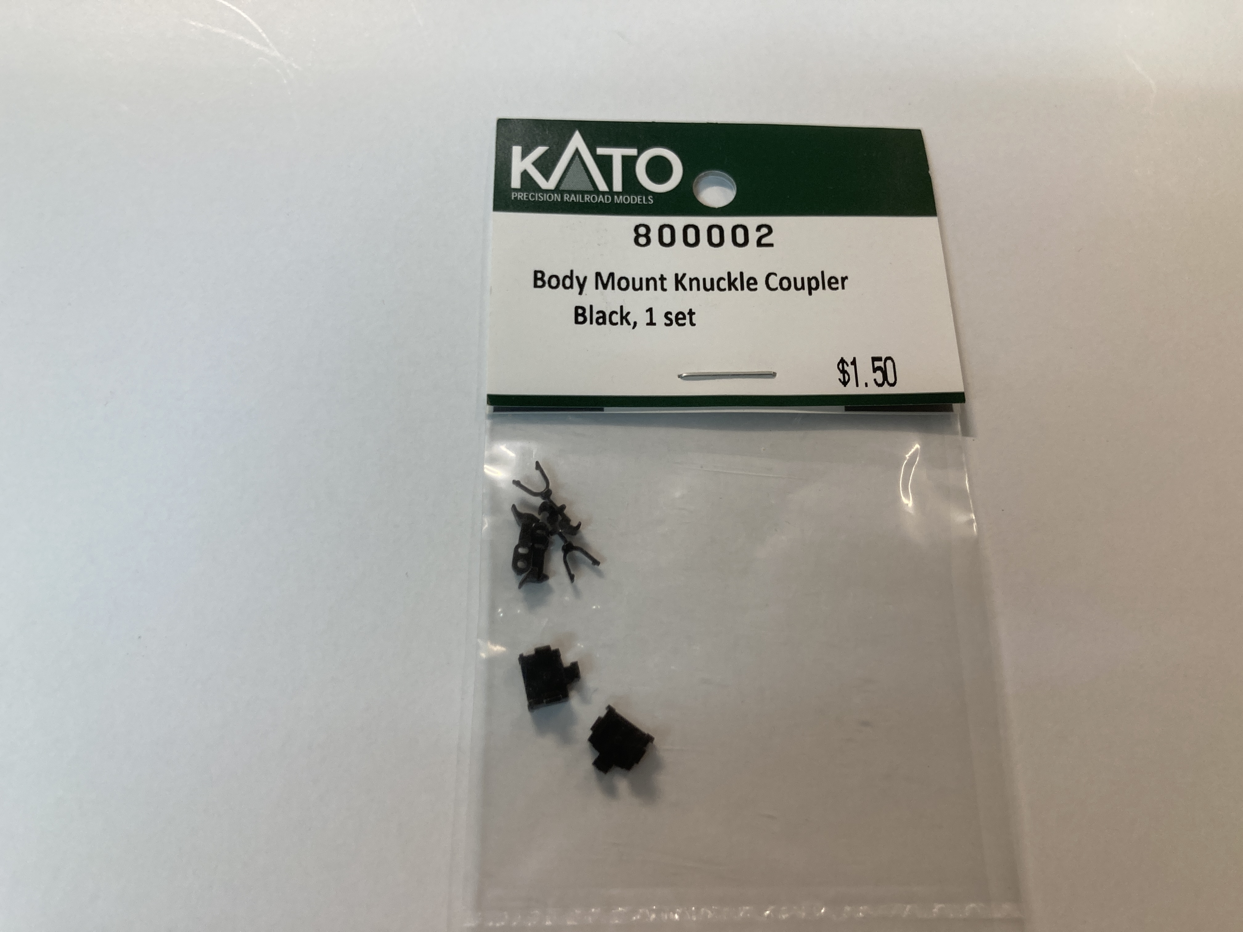 KATO 800002 Body Mount Knuckle Coupler (Black) & Box, (For Rear of Daylight/Broadway) (N-Scale)