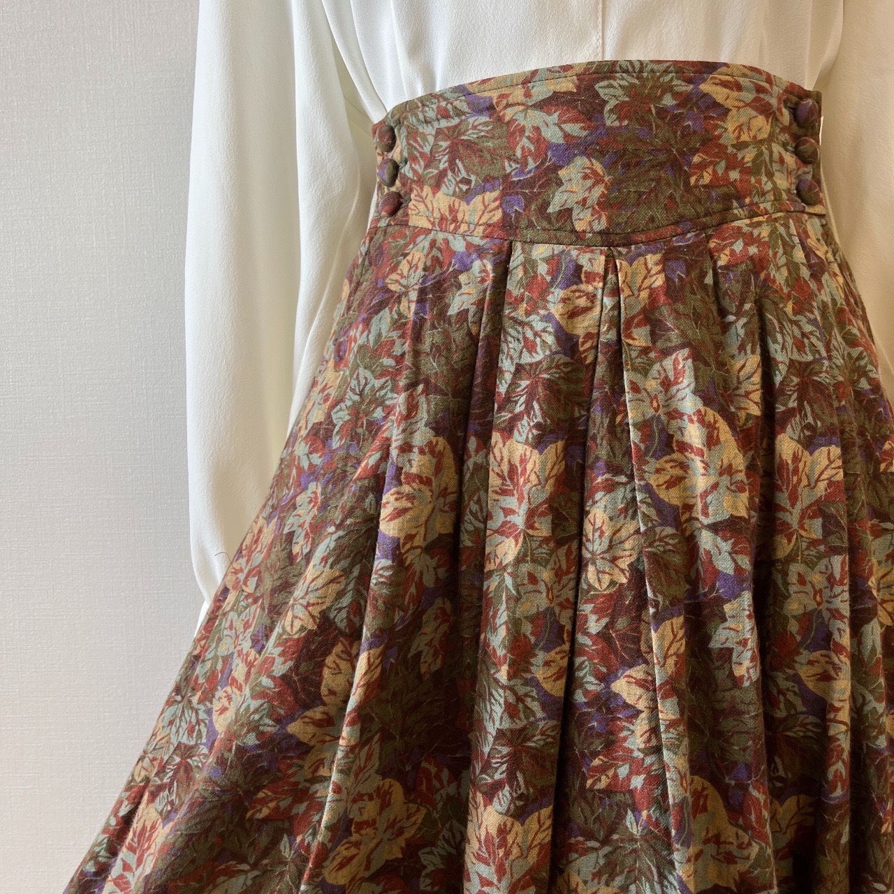 Laura Ashley日本製墨綠色樹葉圖案高腰半裙