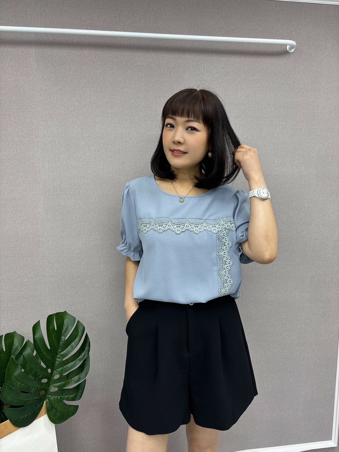 雕花雪紡公主袖上衣