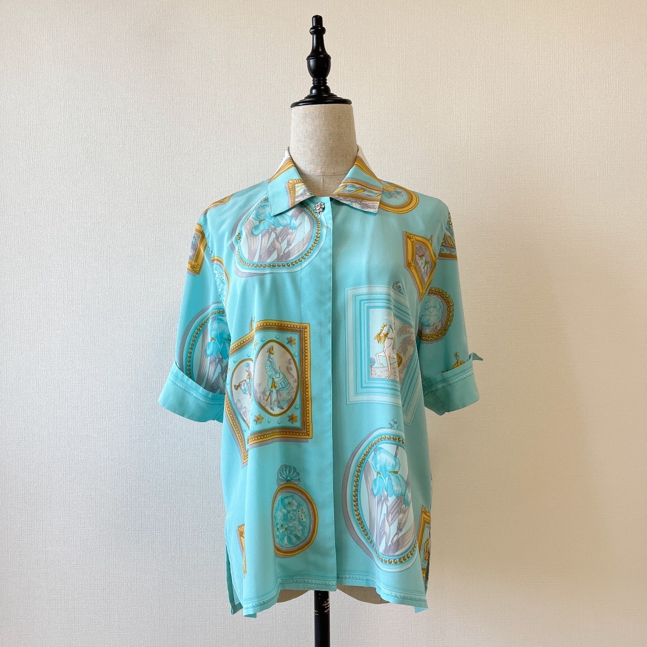 Tiffany Blue藝術展品圖案古著上衣