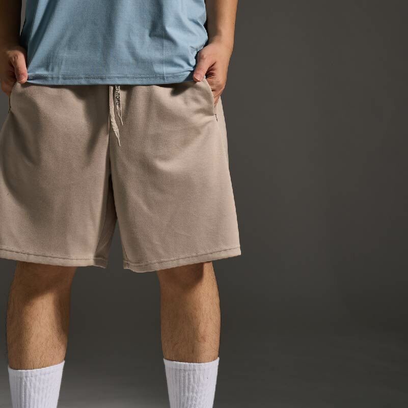 男款｜斜口袋豆腐褲-卡其