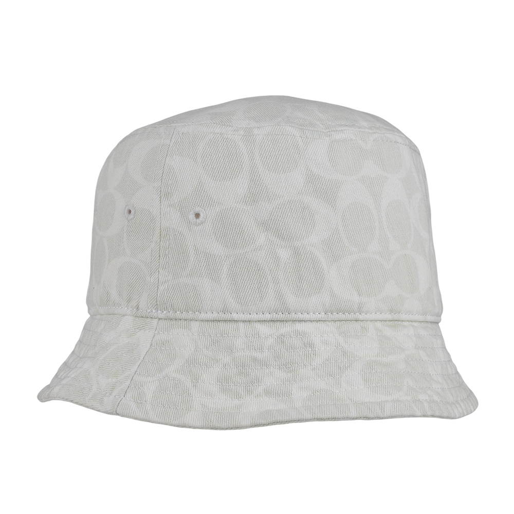 【COACH】滿版CC Logo 皮標細節棉質牛仔漁夫帽(白色)