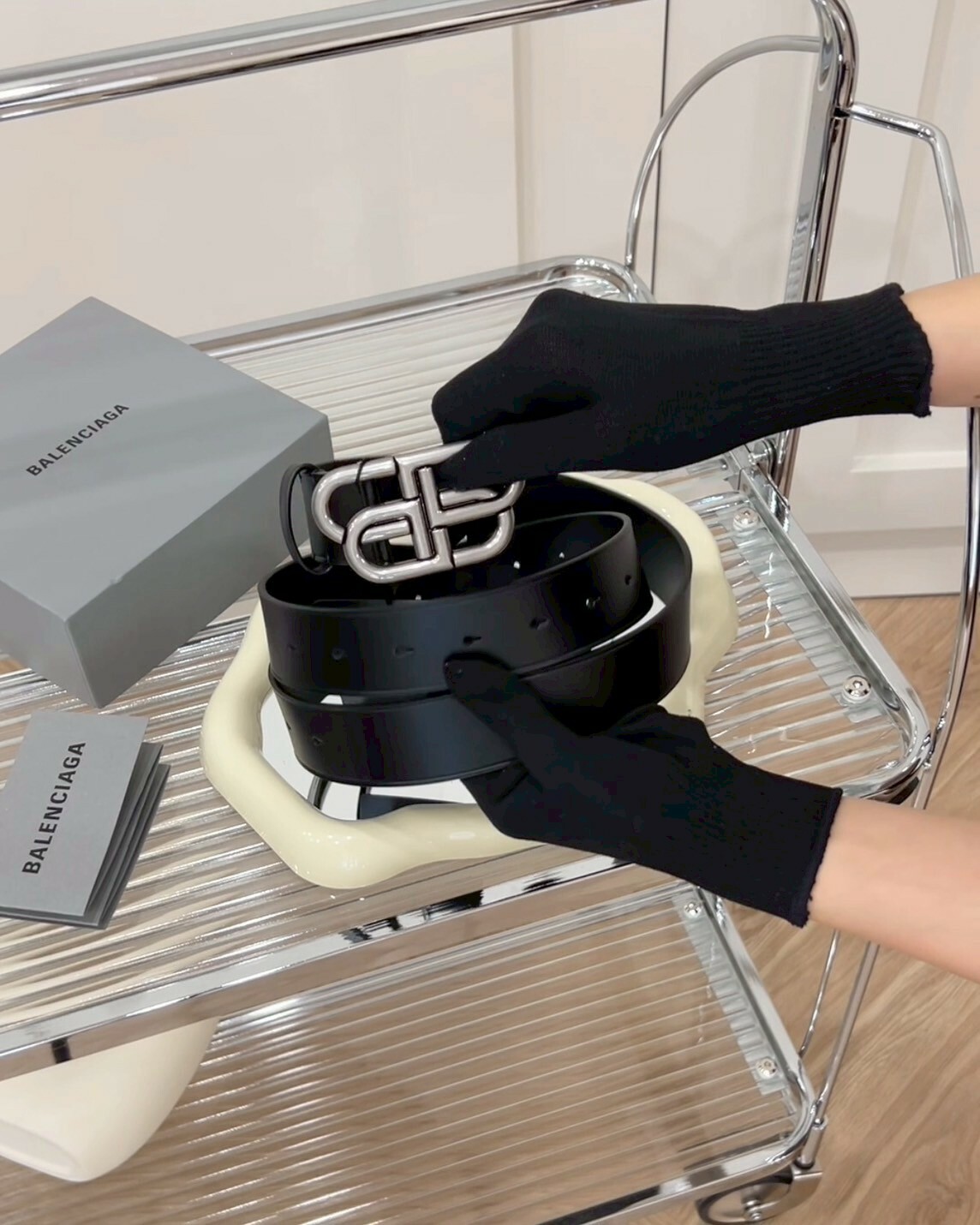 巴黎世家｜經典BB皮帶 黑銀