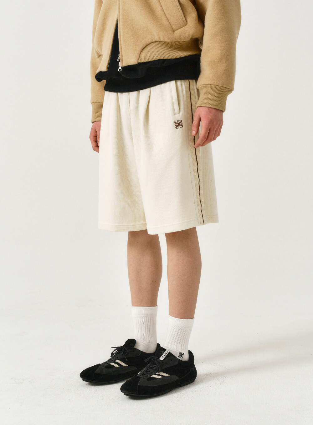 SATUR] Lawton All Day Half Track Pants