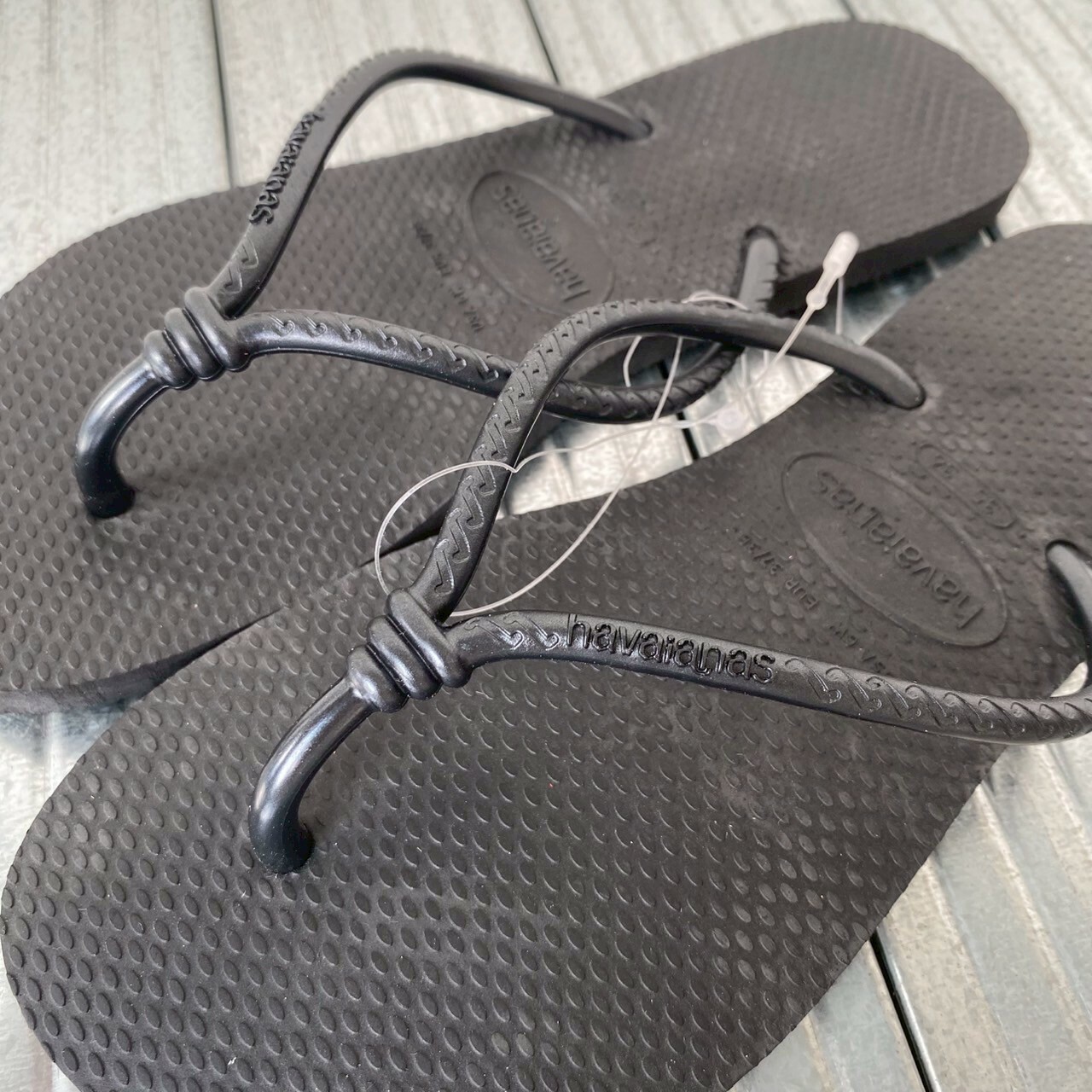 Havaianas 哈瓦仕 拖鞋 素色款 螺旋鞋帶 Tube 黑色 4149504-0090