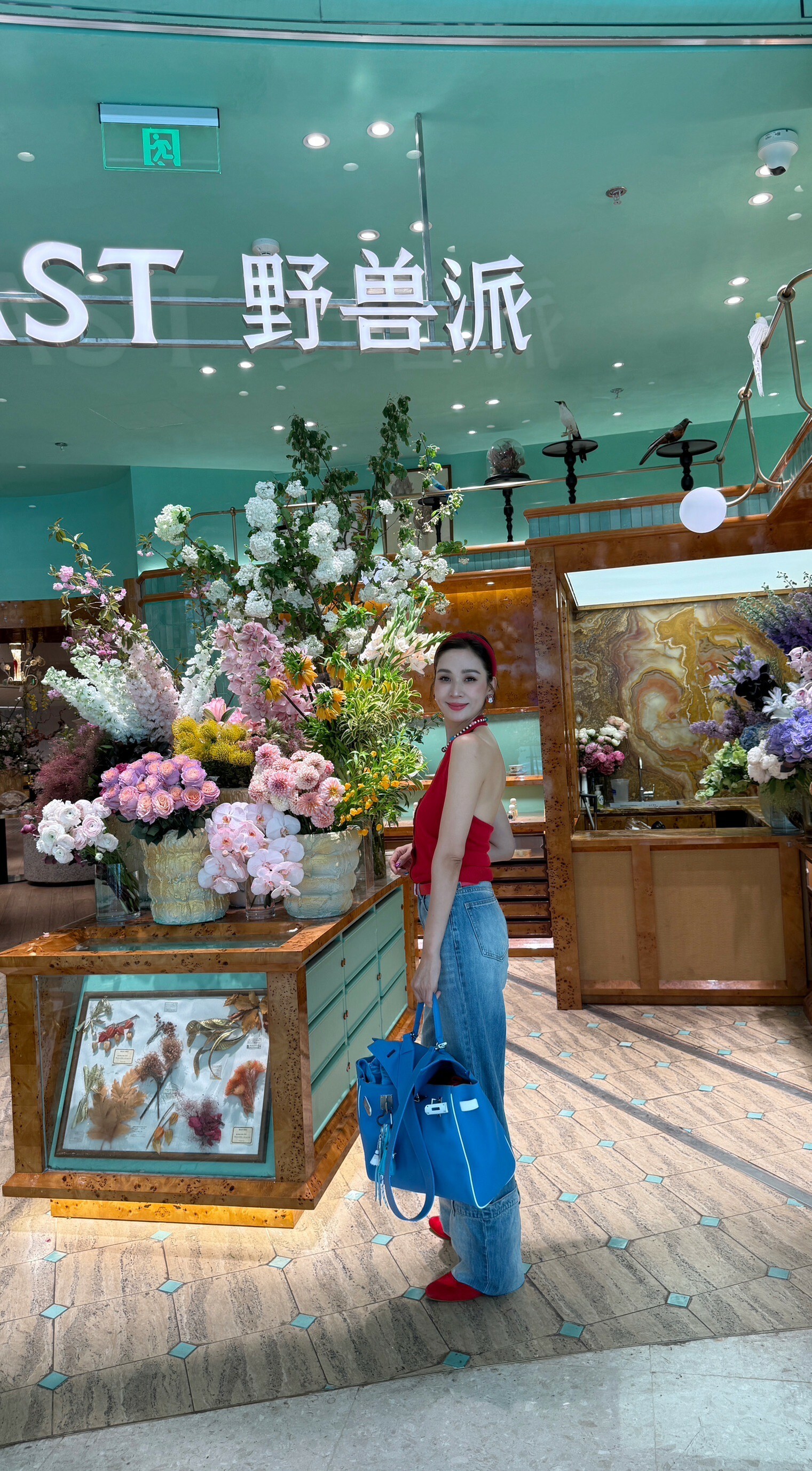 排扣針織繞頸上衣