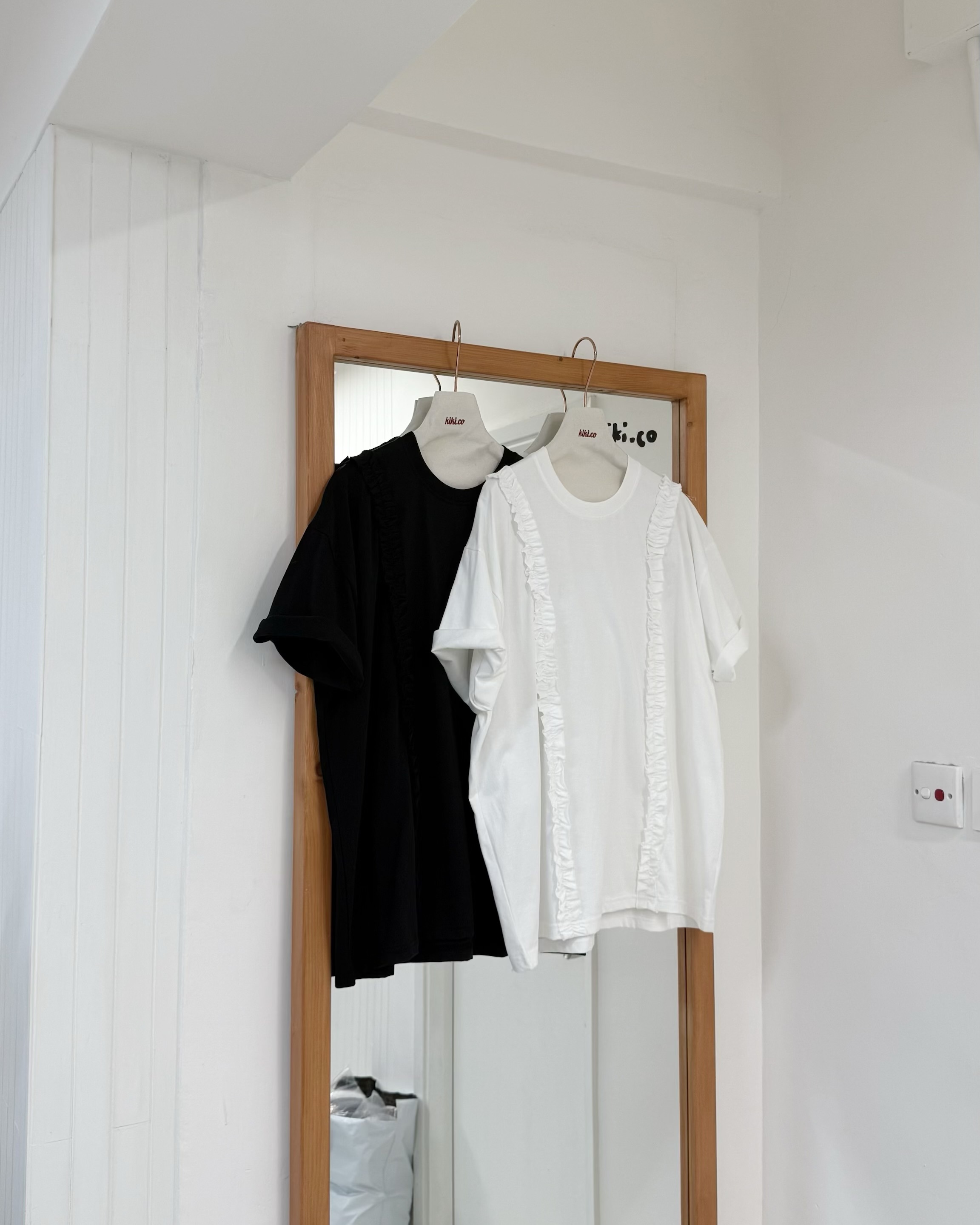 雙行抽皺寬版素色Tee