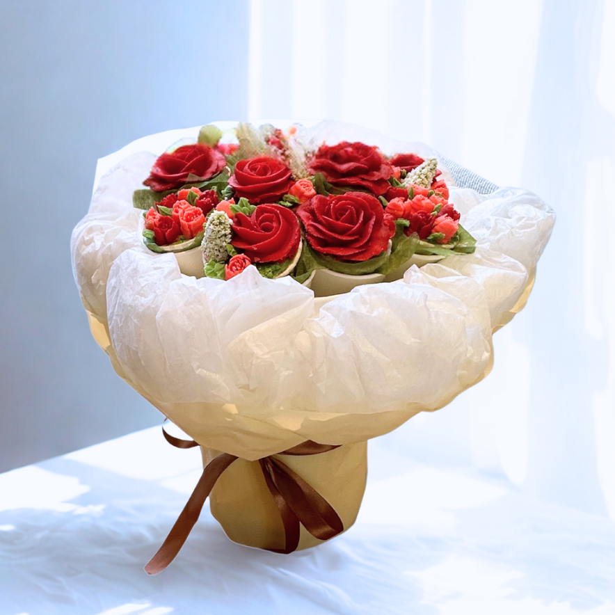Angel's Garden Bouquet - 紅皇后