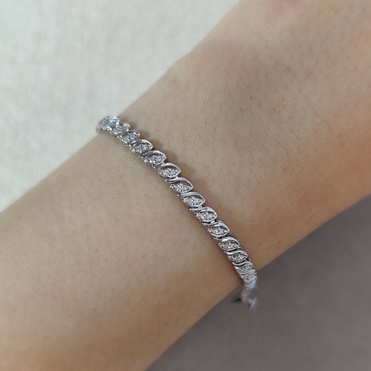 18K白金鑽石手鏈| 馬眼形拼款