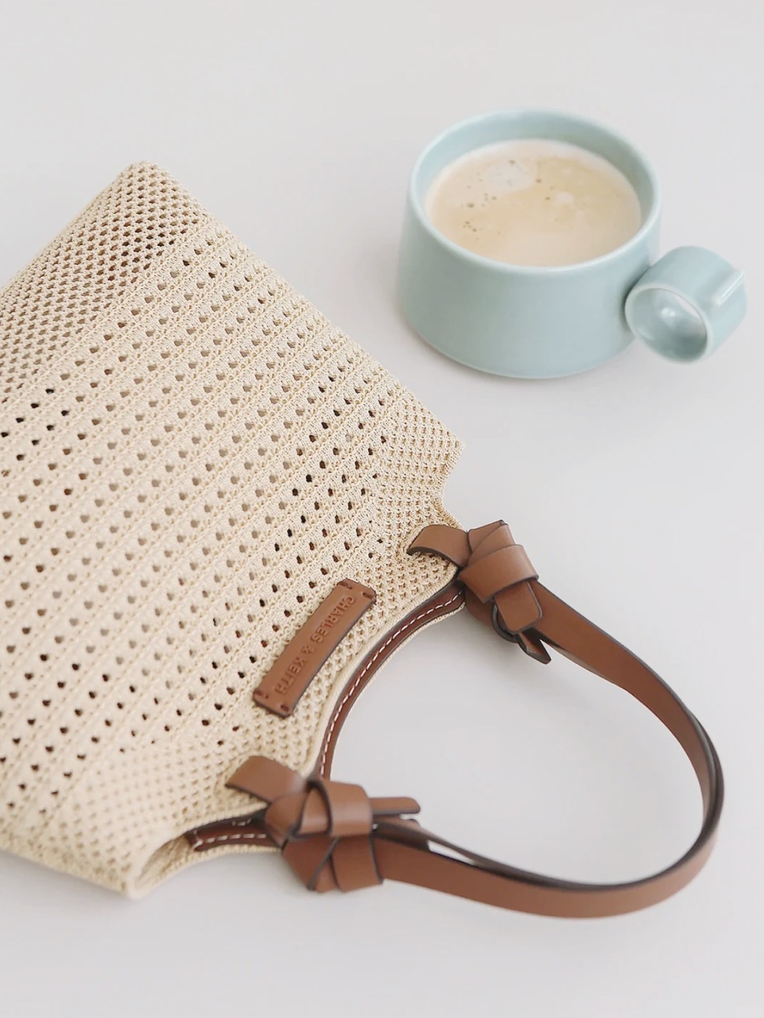 CHARLES & KEITH 小CK 可麗露編織手提包