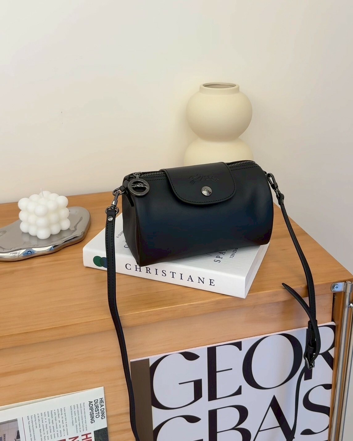 LONGCHAMP｜LE PLIAGE XTRA 圓筒包 黑色