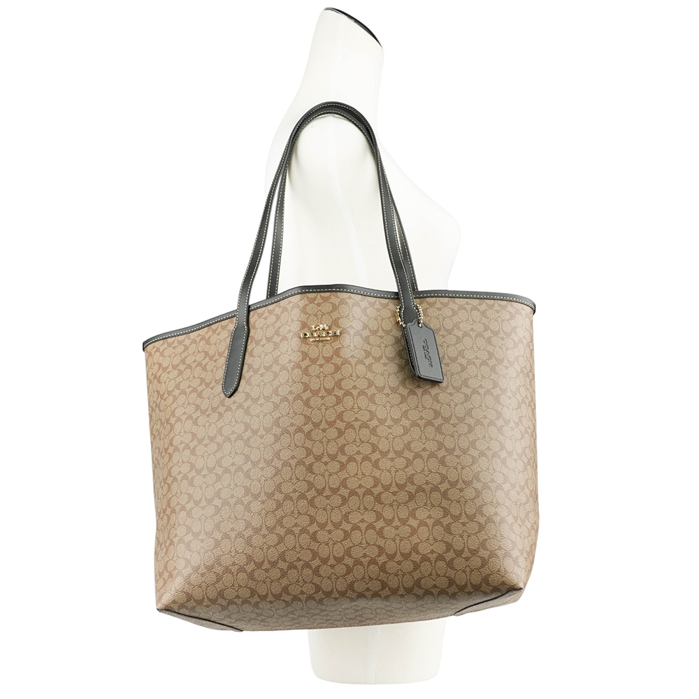 【COACH】City 滿版標誌塗層帆布托特包(卡其/黑色) CJ942 IMCBI