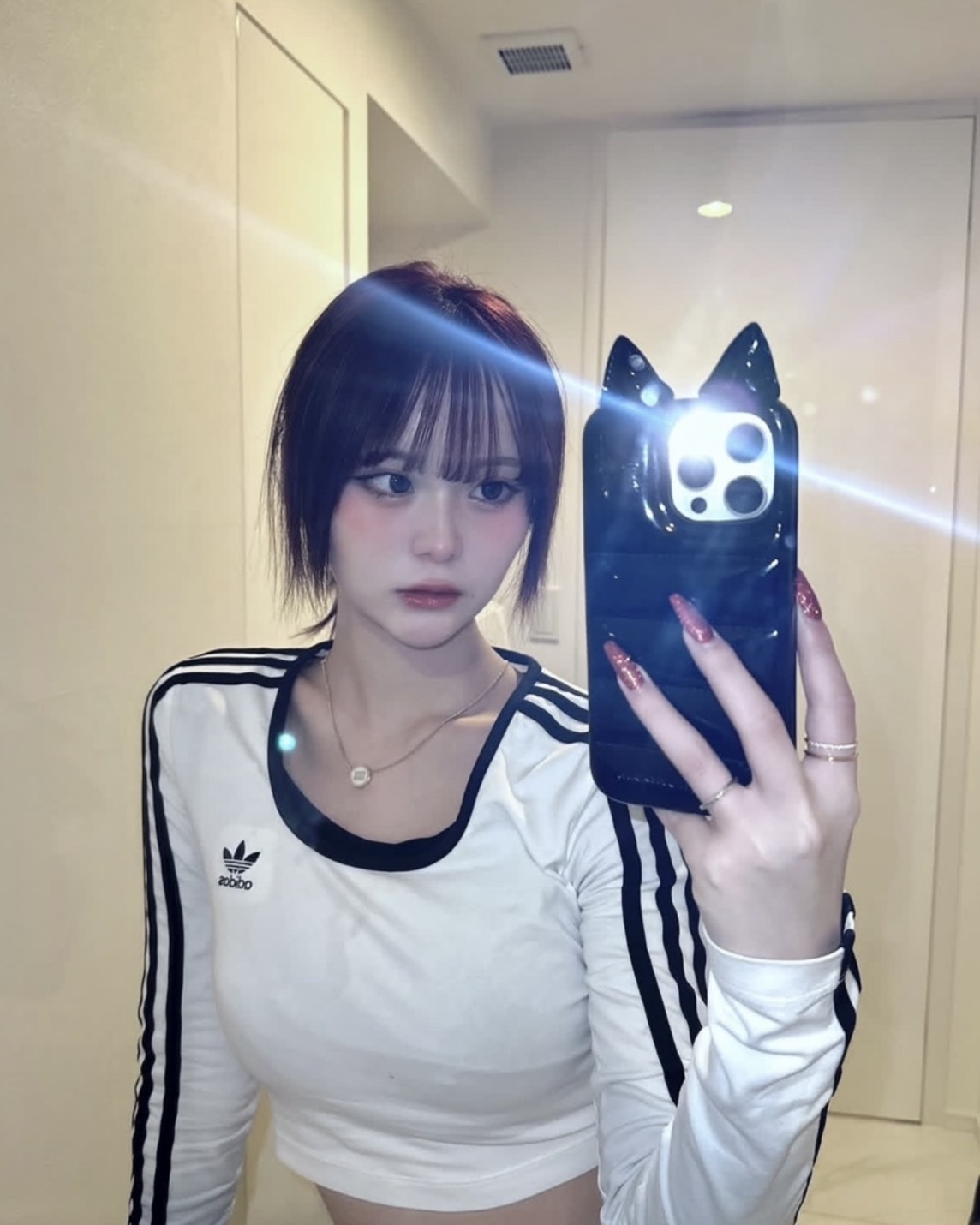 【現貨】Adidas OG Adicolor 3-stripes  短版 長袖 合身 低圓領 白黑 黑白