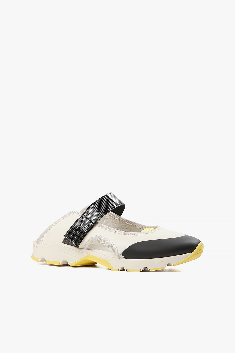 MJ Casual Plus 個性配色前包後空休閒鞋