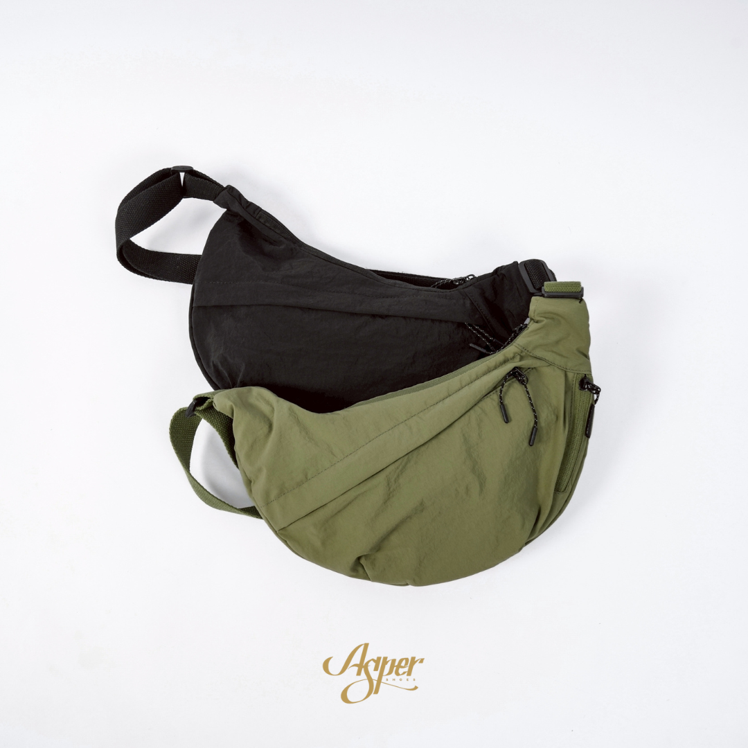 SBG 防潑水半月小包 312