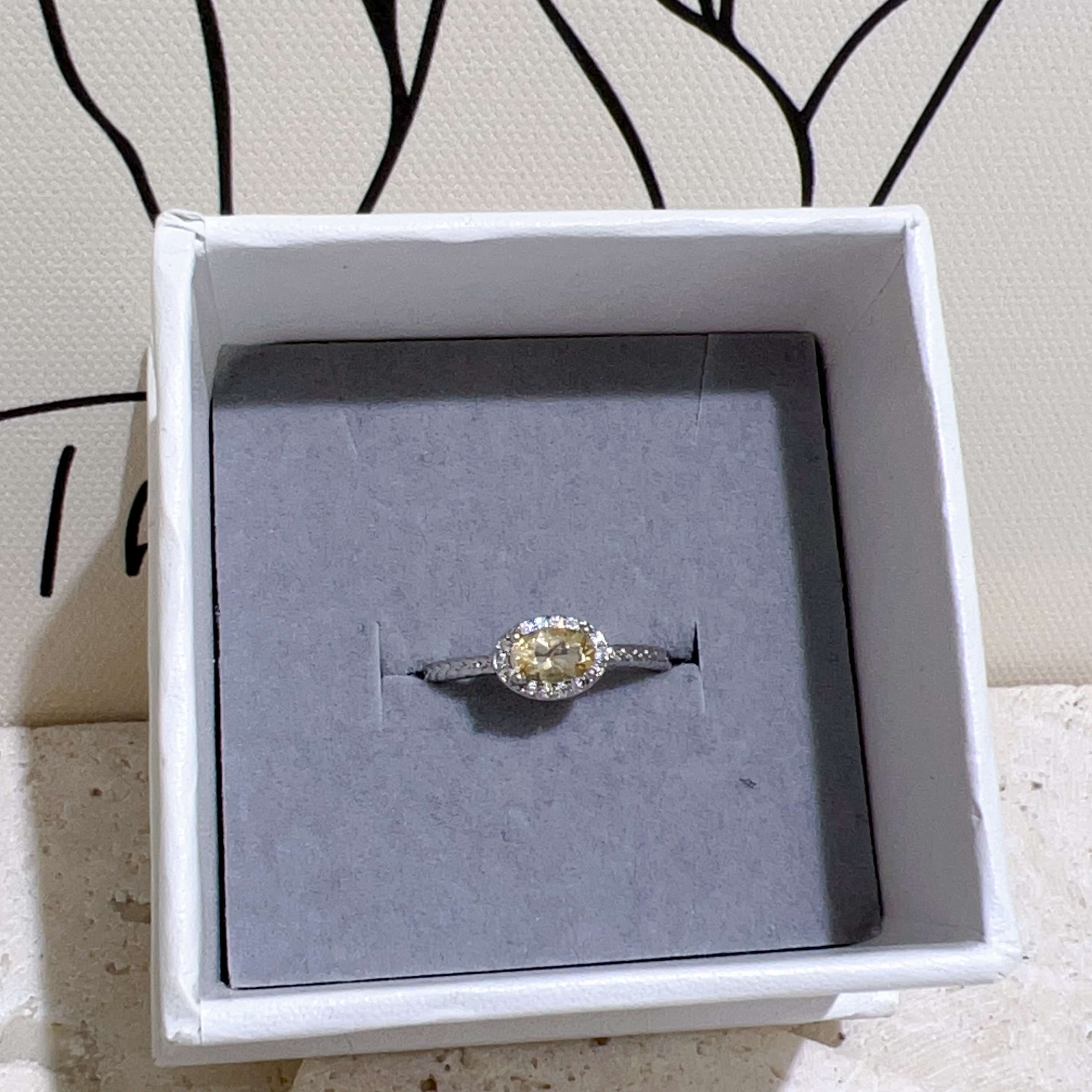 黃水晶鑽切鑲鑽戒指