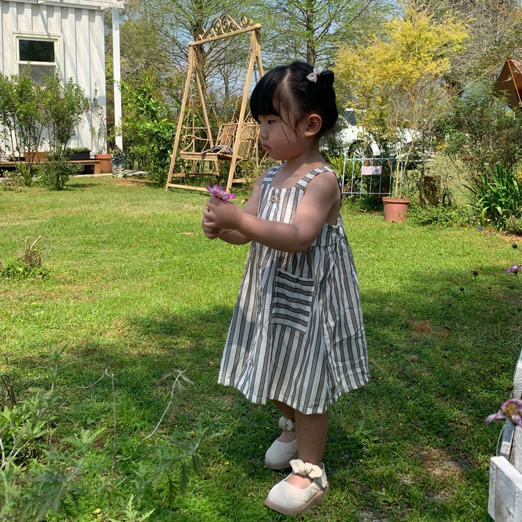 簡約條紋無袖洋裝