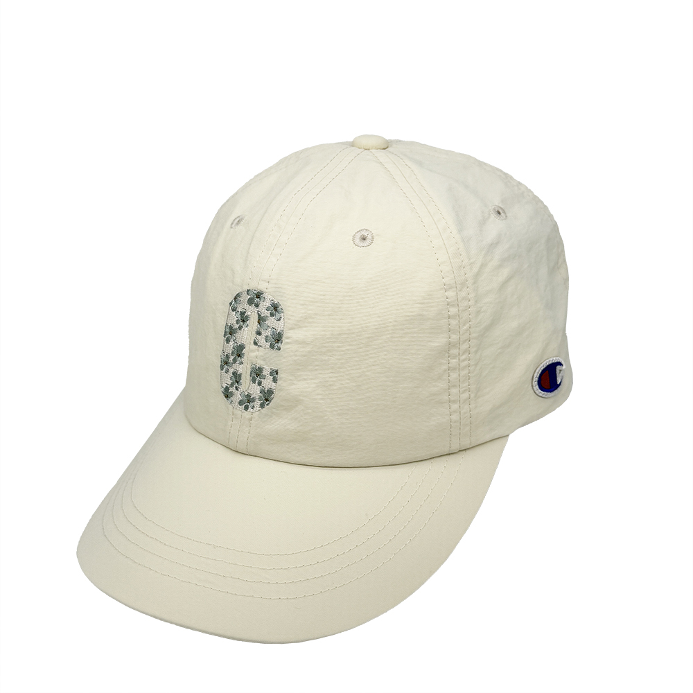中性-日系 大C 花朵 刺繡 棒球帽-奶油白（161-0174-IVORY）