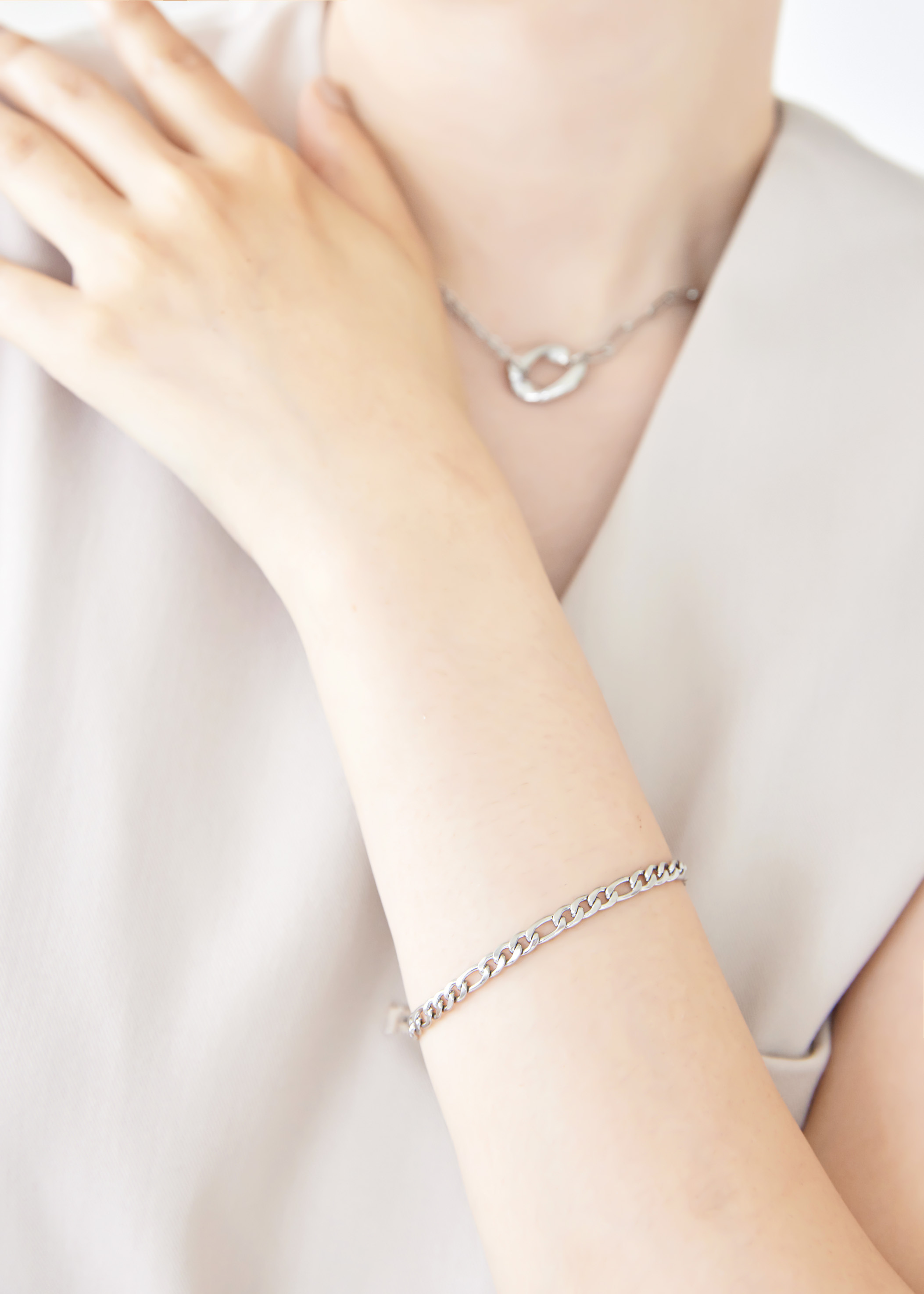 Dulcie 醫療鋼手鍊-銀