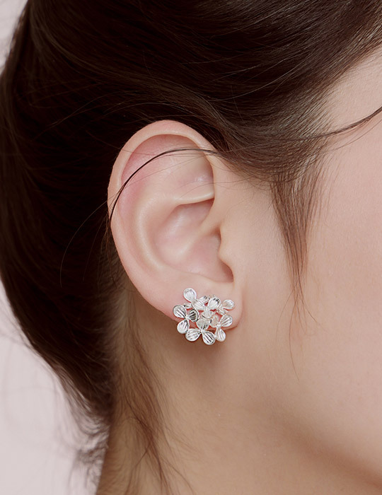 質感浪漫花束。夾式耳環