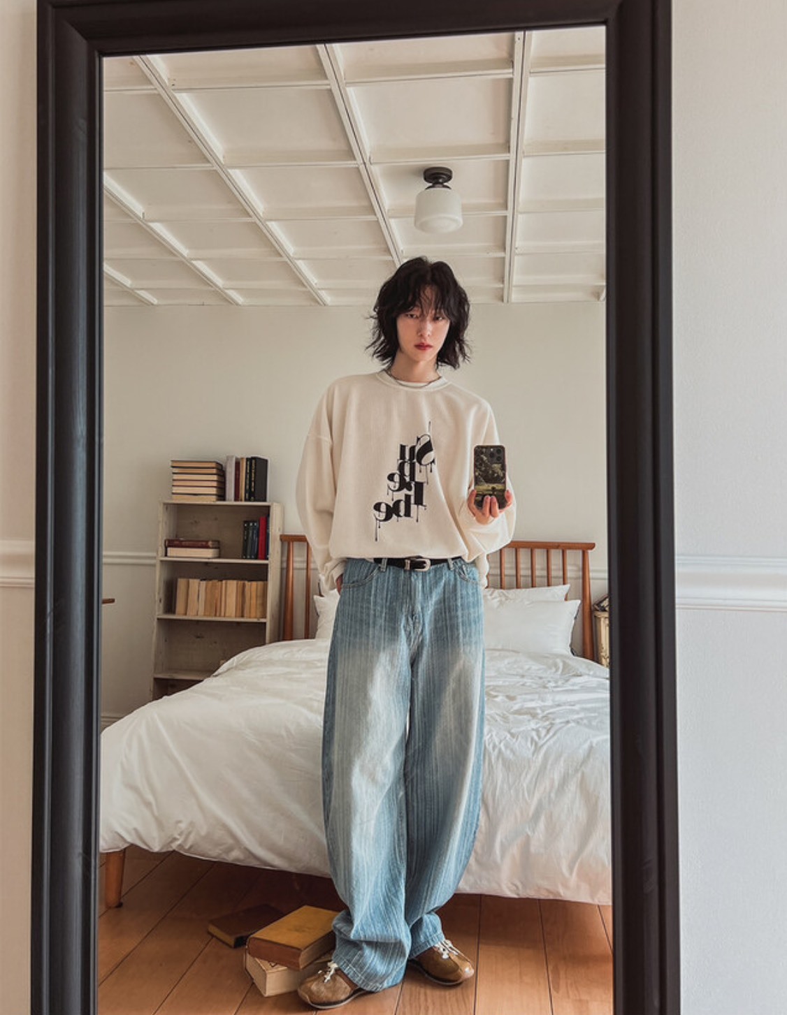 潑墨字母寬鬆薄款長袖