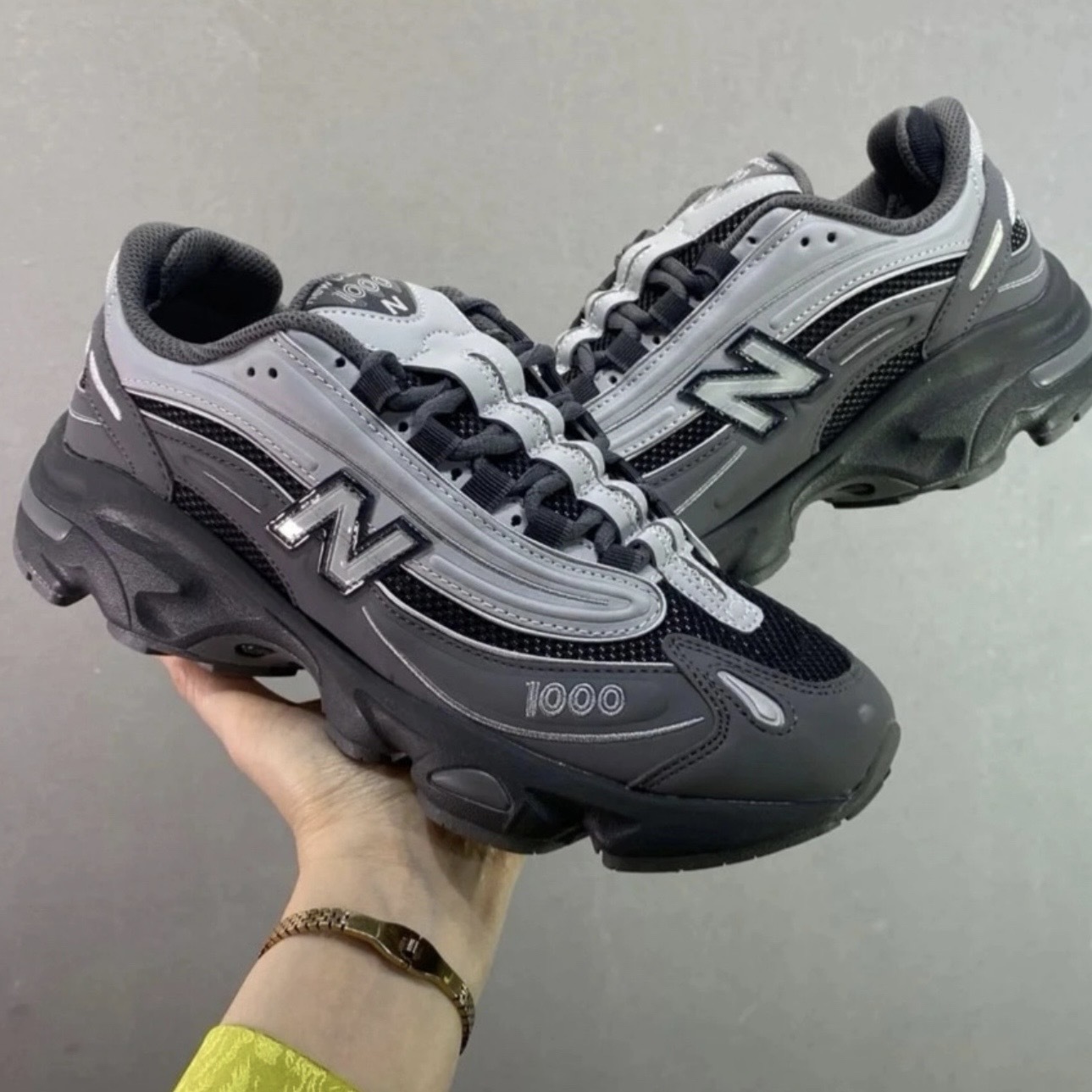 NEW BALANCE M1000 鐵灰 復古 運動鞋 男鞋 M1000MEG