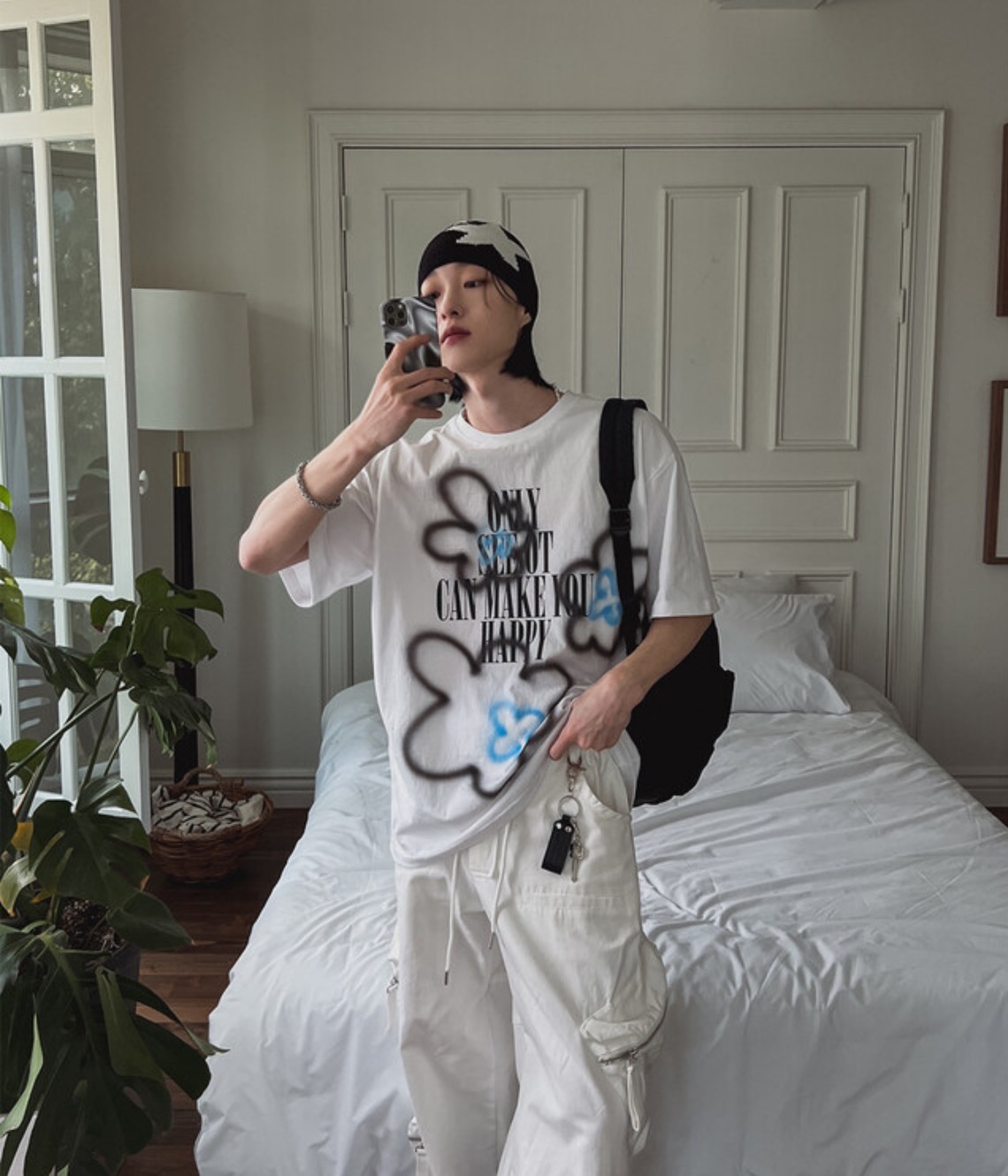 雲朵花刺繡設計短袖上衣