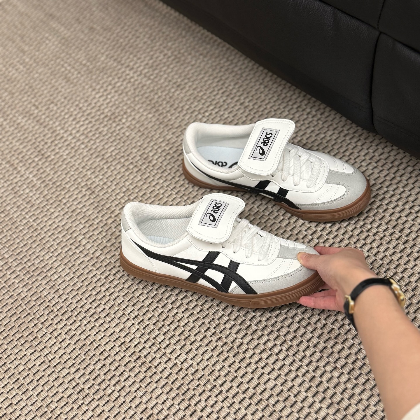 Asics Aaron 2.0 焦糖奶油 奶油白 翻蓋鞋舌 長鞋舌 男女 復古鞋 1203A720-100